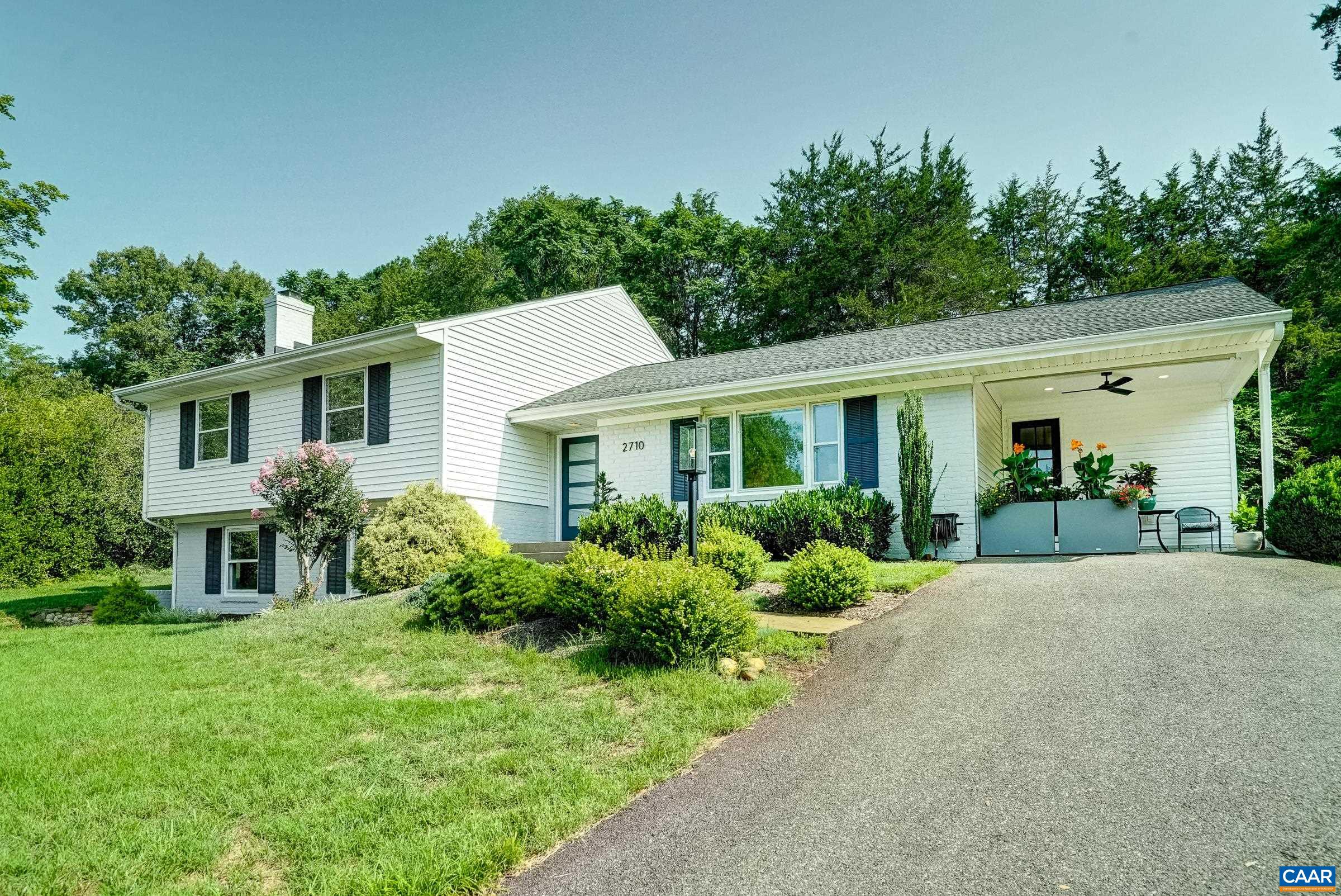 2710 LEEDS LN
