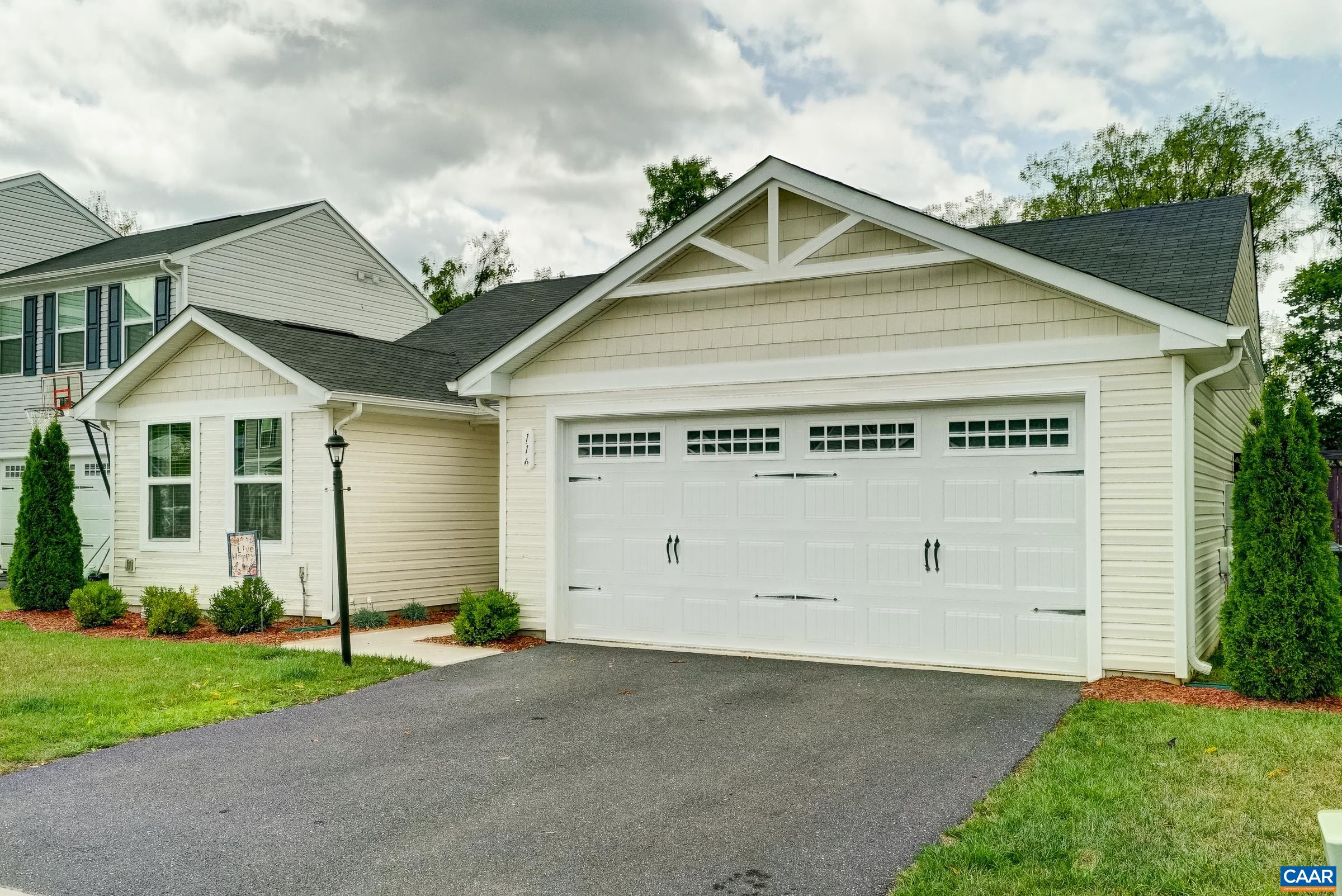 116 WHITE BIRCH RD