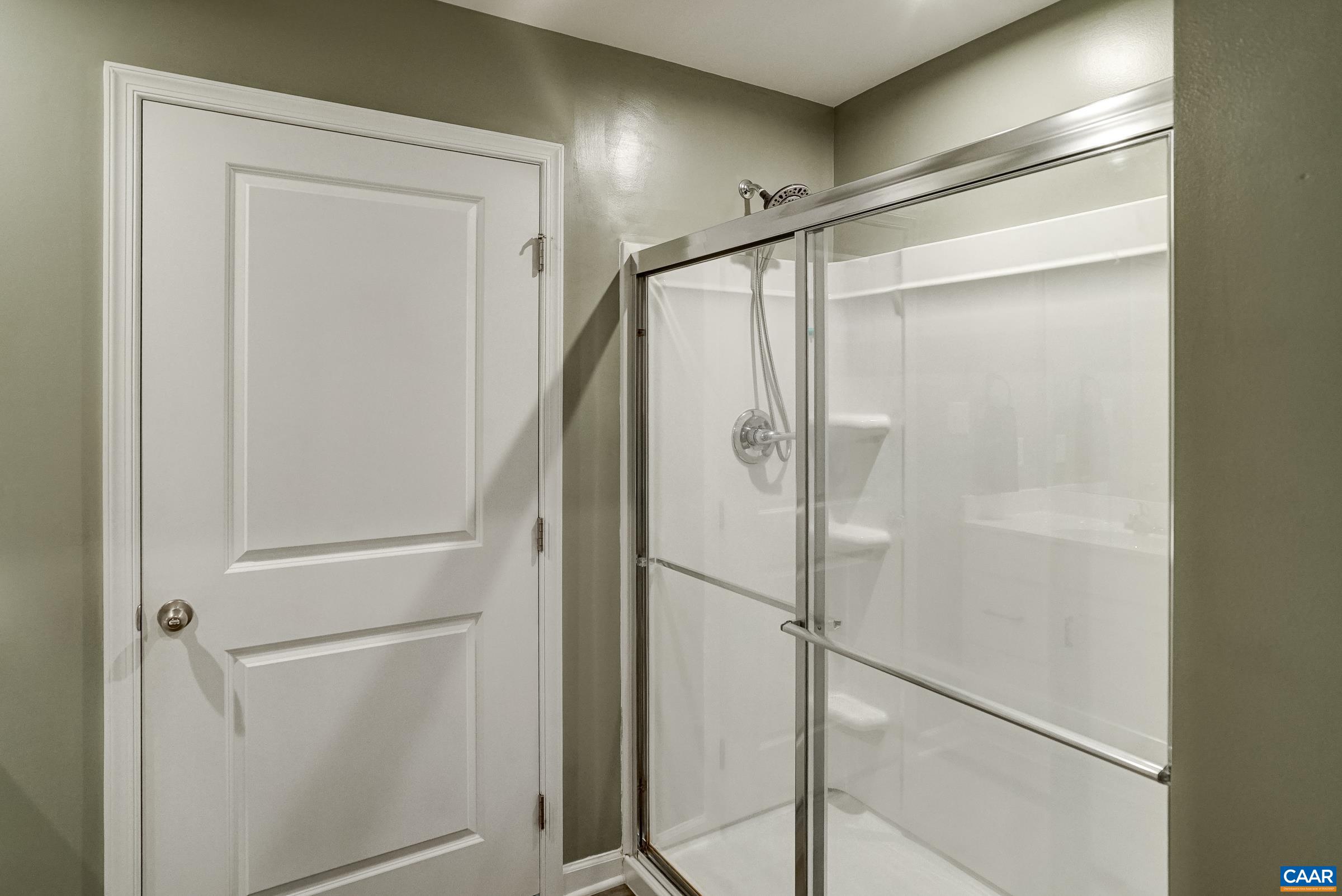 116 WHITE BIRCH RD