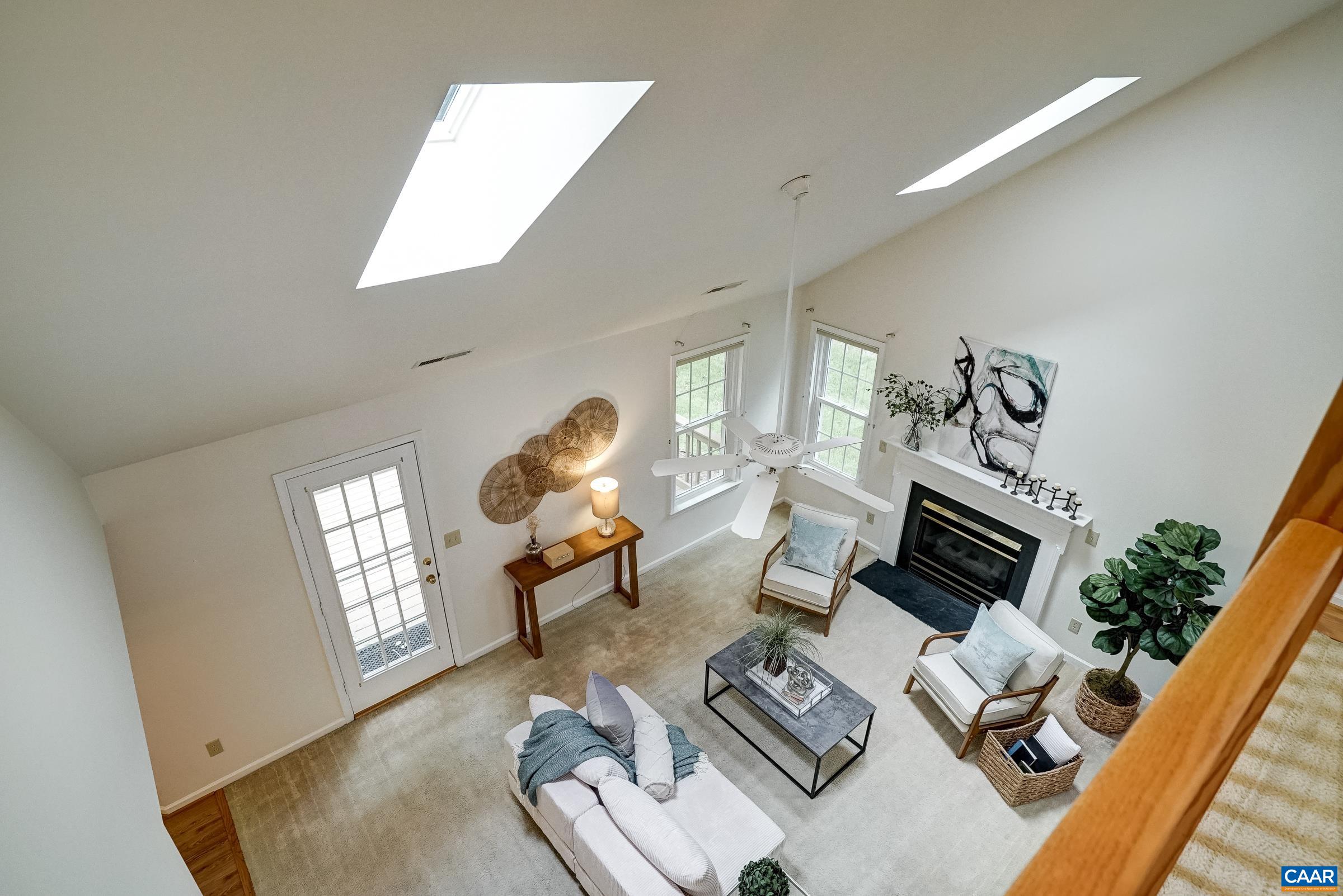 1290 RIVER CHASE LN