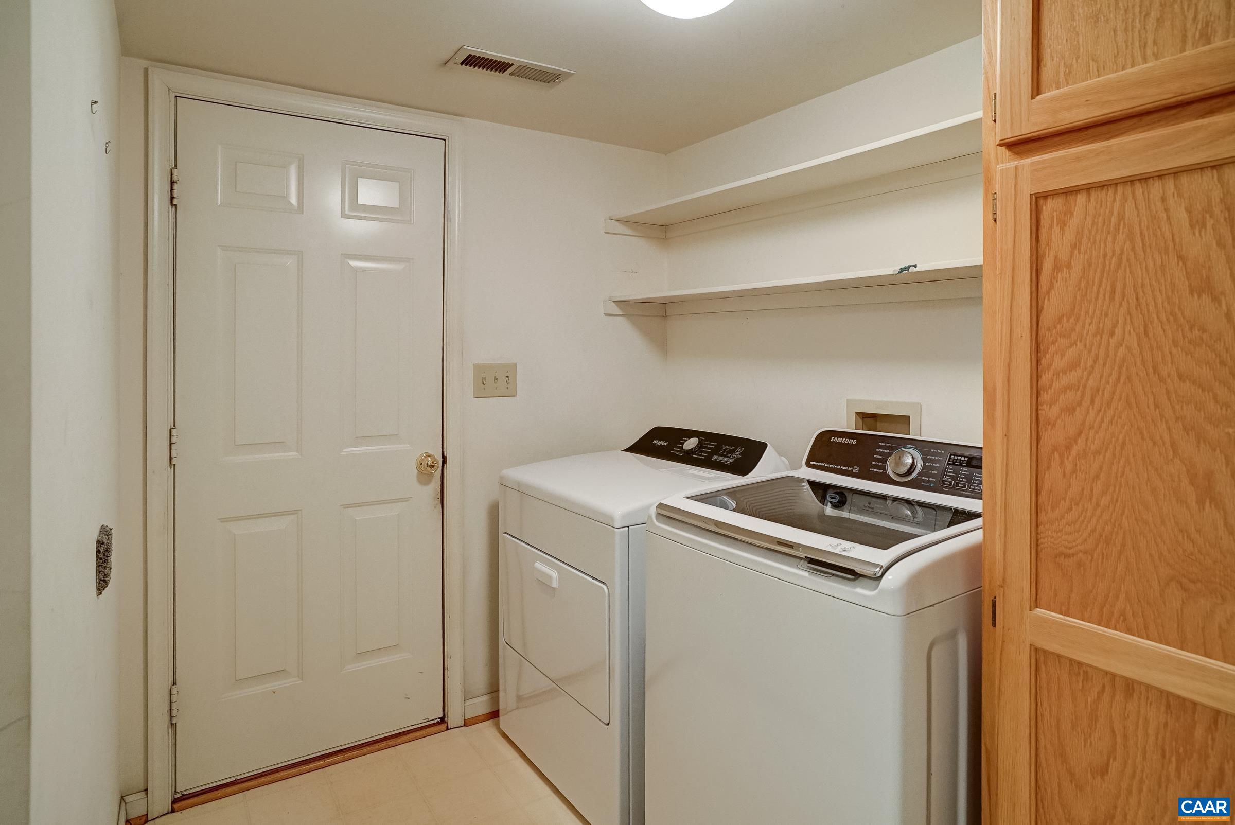 1290 RIVER CHASE LN