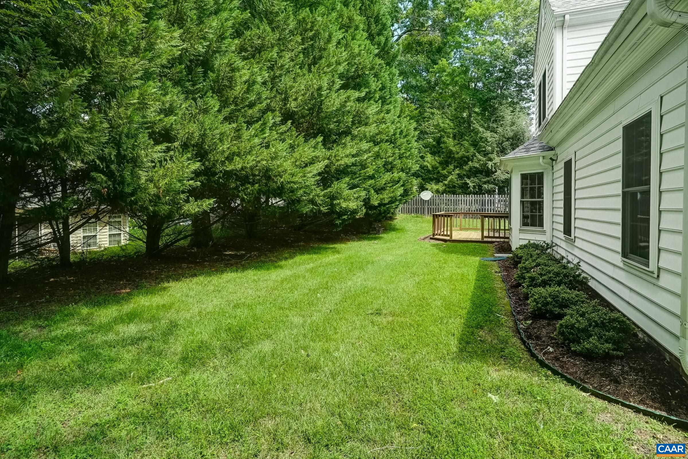 1290 RIVER CHASE LN