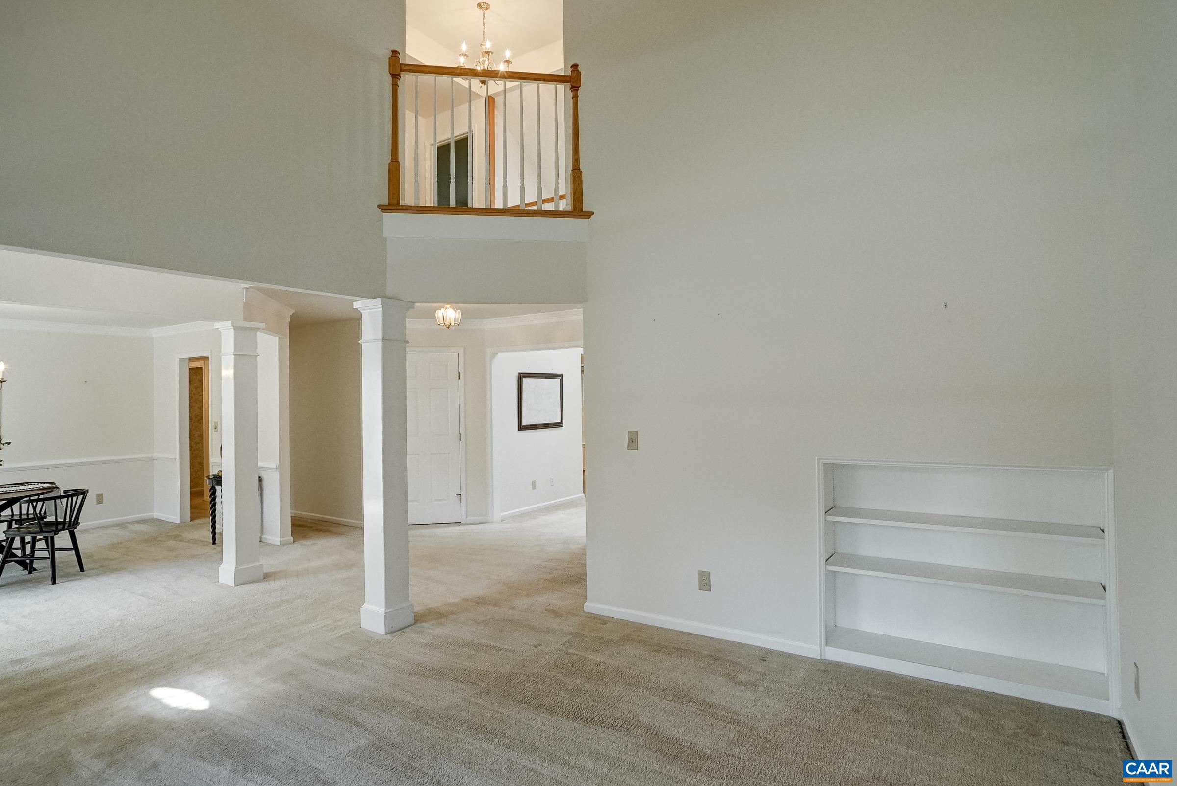 1290 RIVER CHASE LN