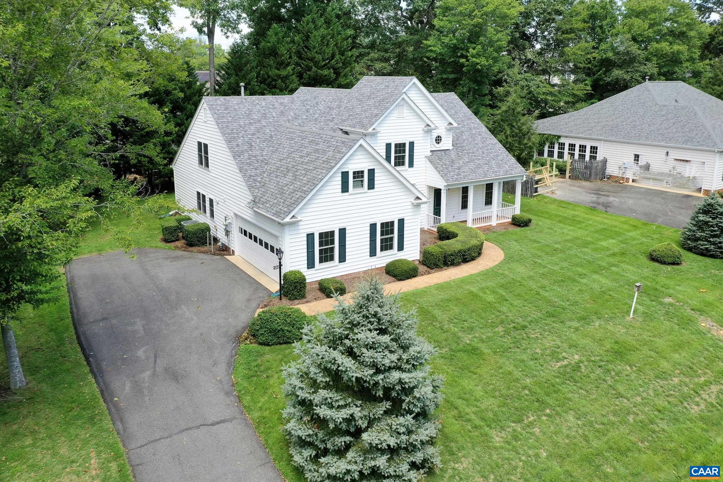 1290 RIVER CHASE LN