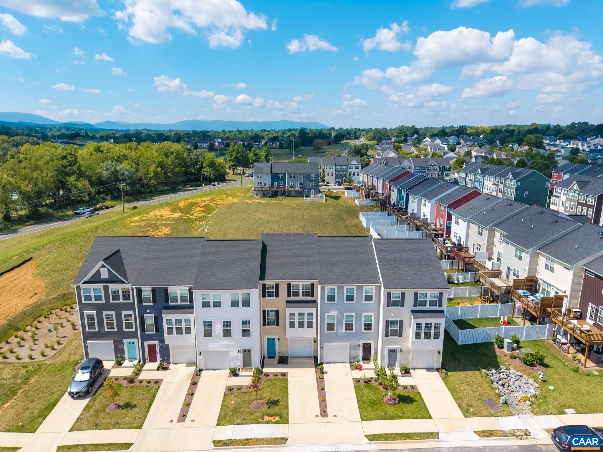 113 MAPLESHIRE CT