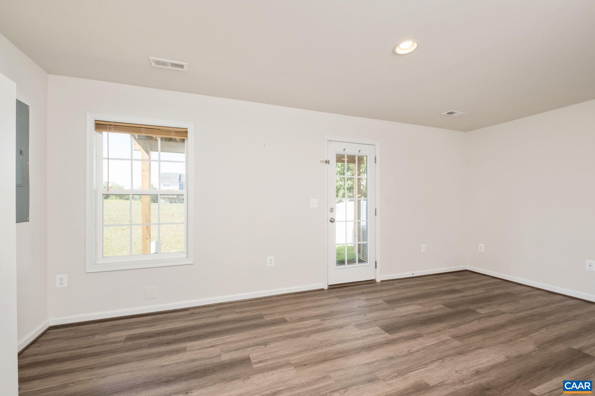113 MAPLESHIRE CT