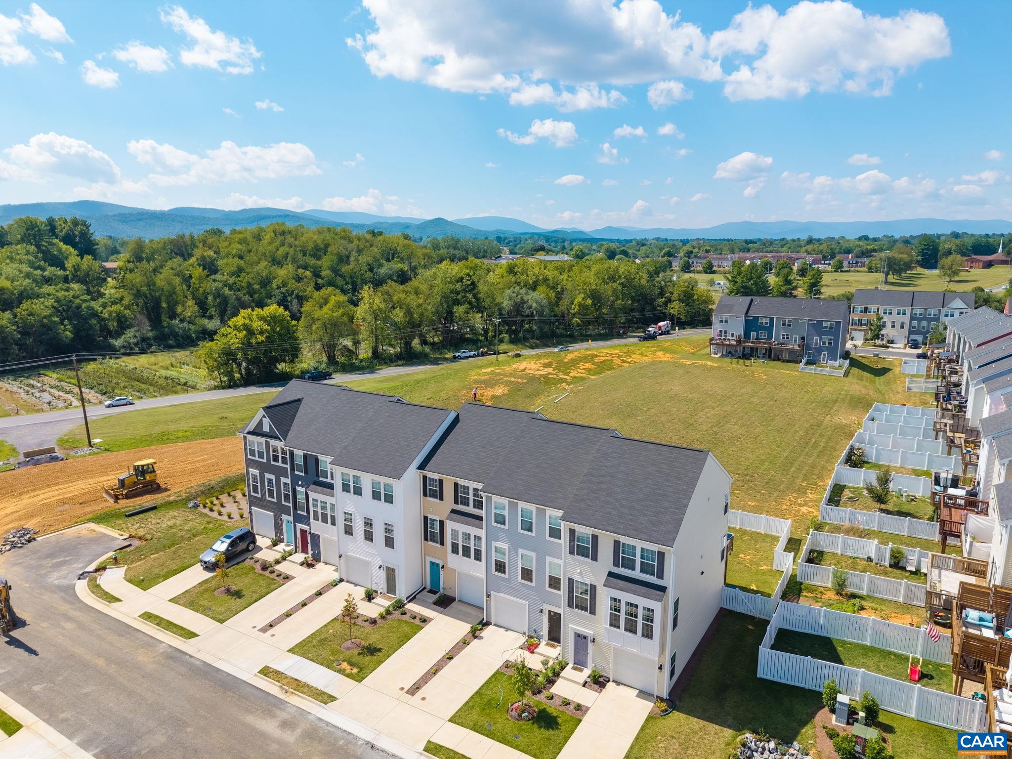 113 MAPLESHIRE CT