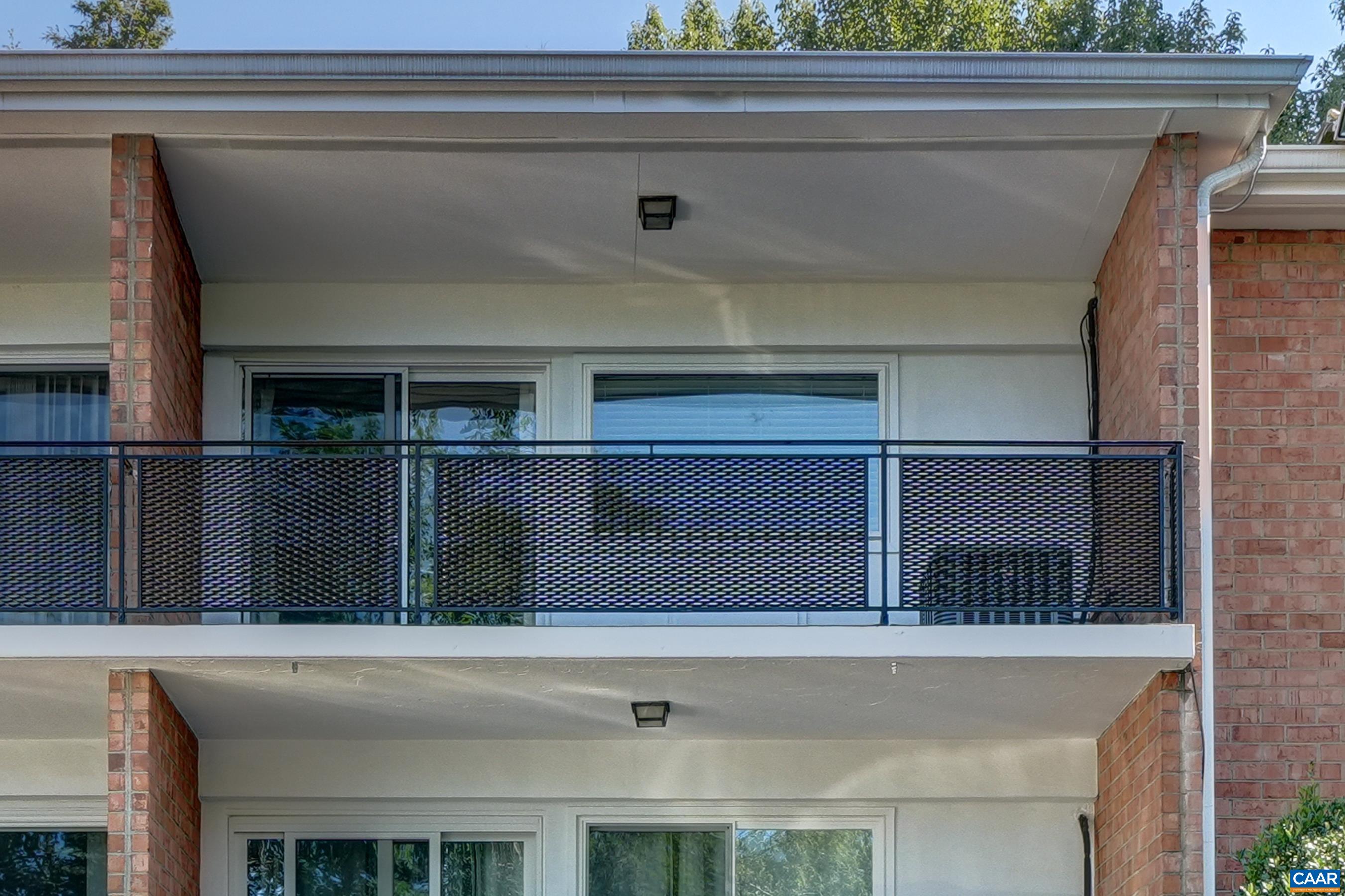 1800 JEFFERSON PARK AVE Unit: 58
