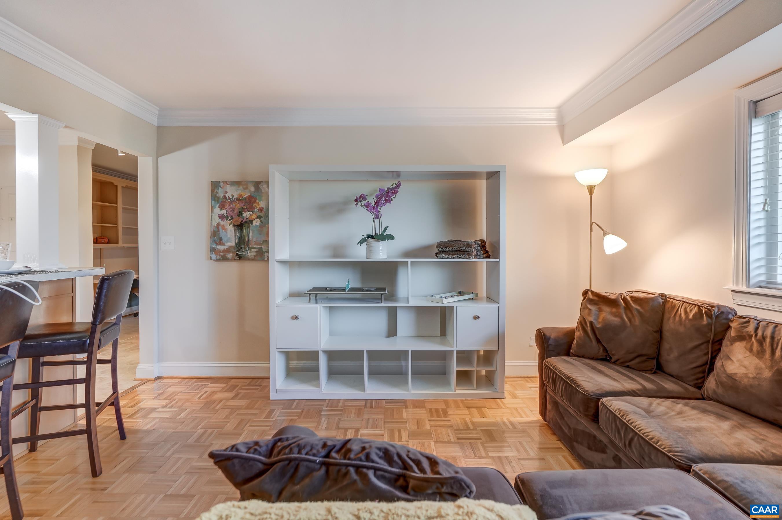 1800 JEFFERSON PARK AVE Unit: 58