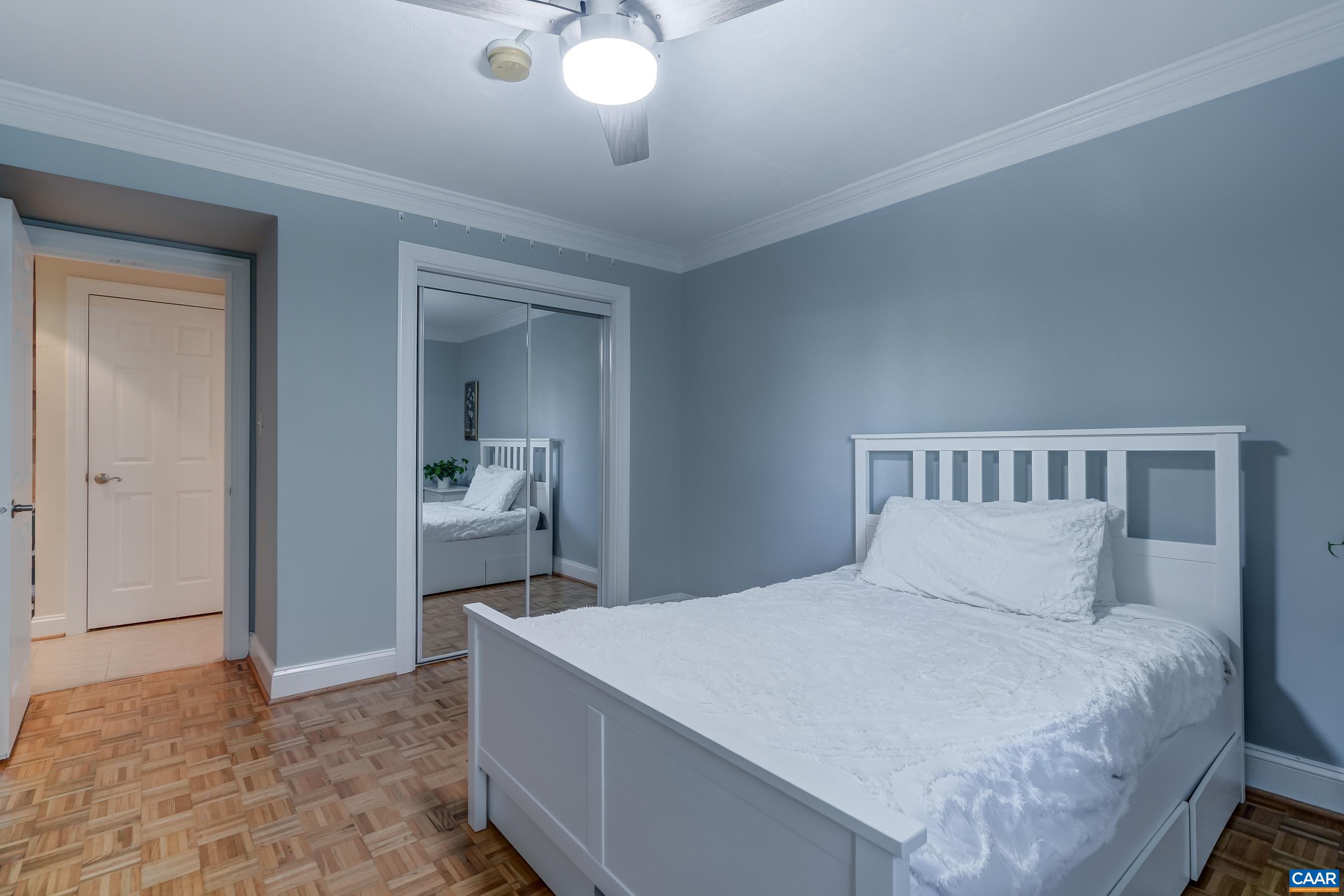 1800 JEFFERSON PARK AVE Unit: 58