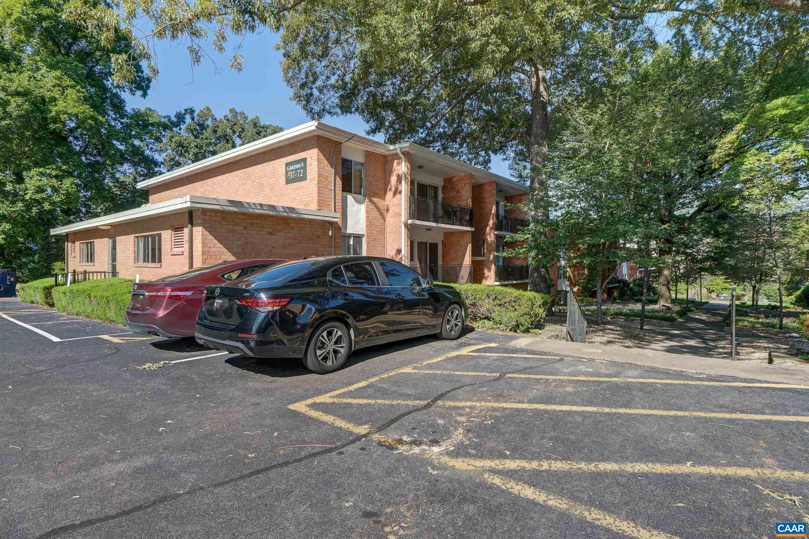 1800 JEFFERSON PARK AVE Unit: 58