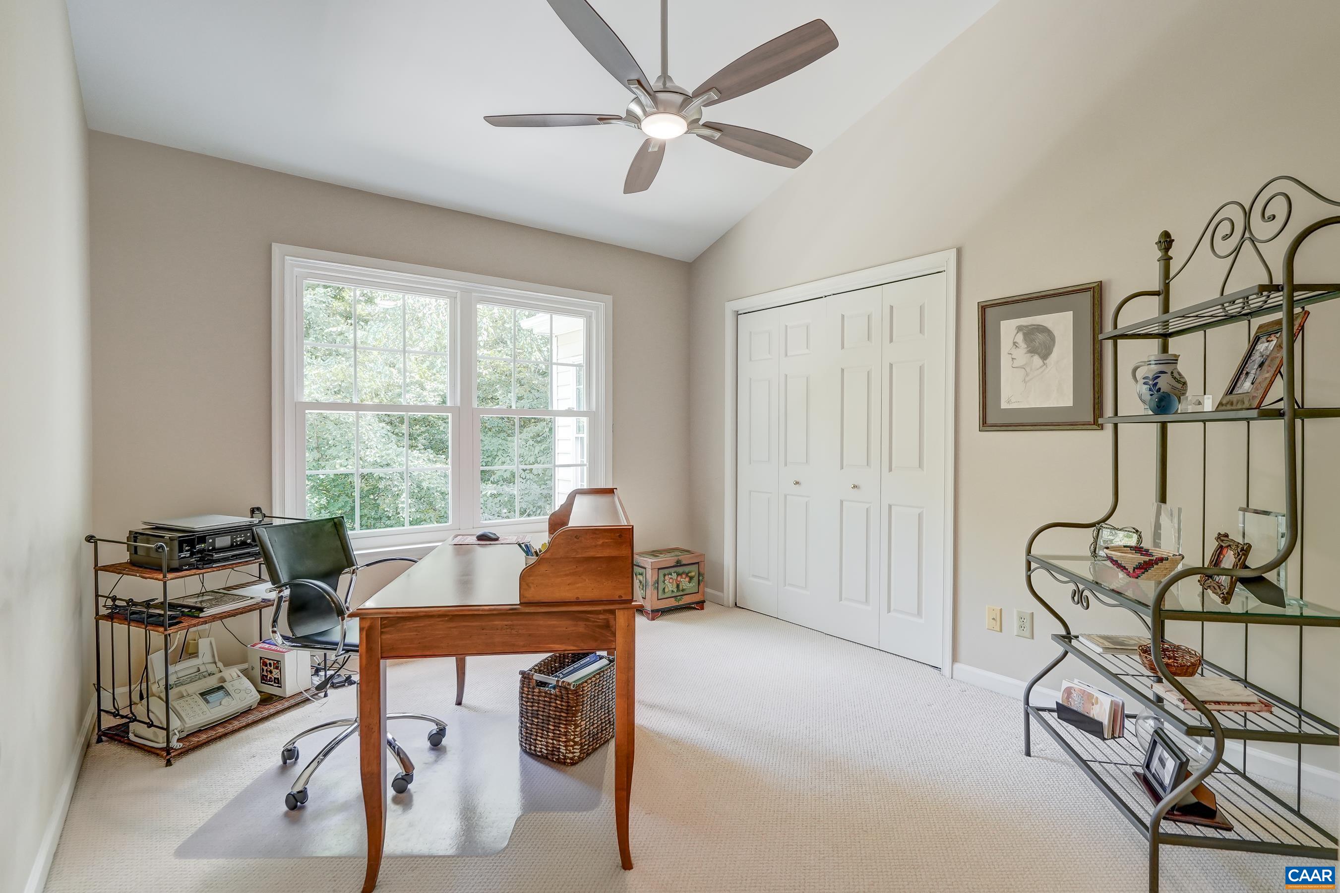 1376 DUNLORA DR