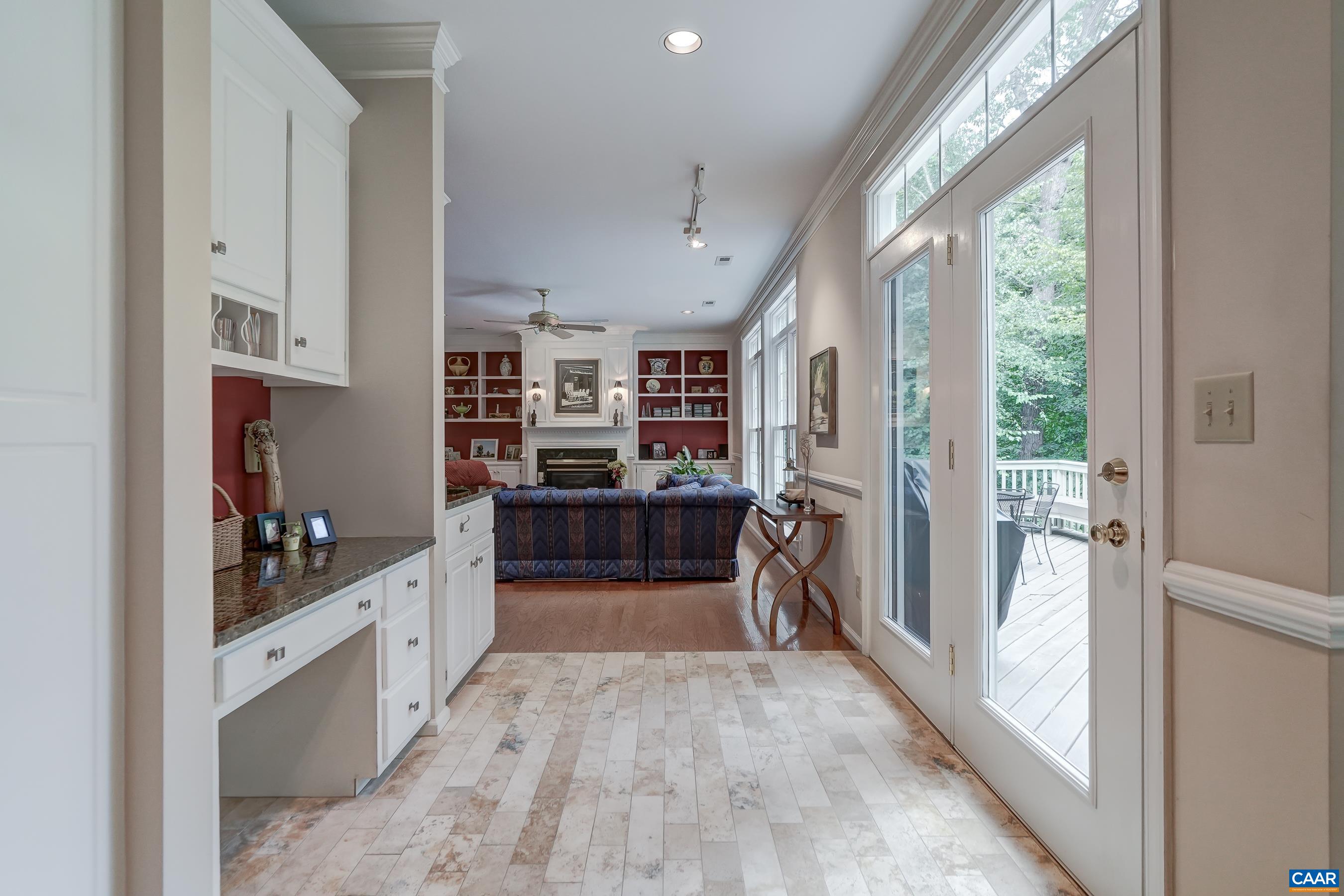 1376 DUNLORA DR