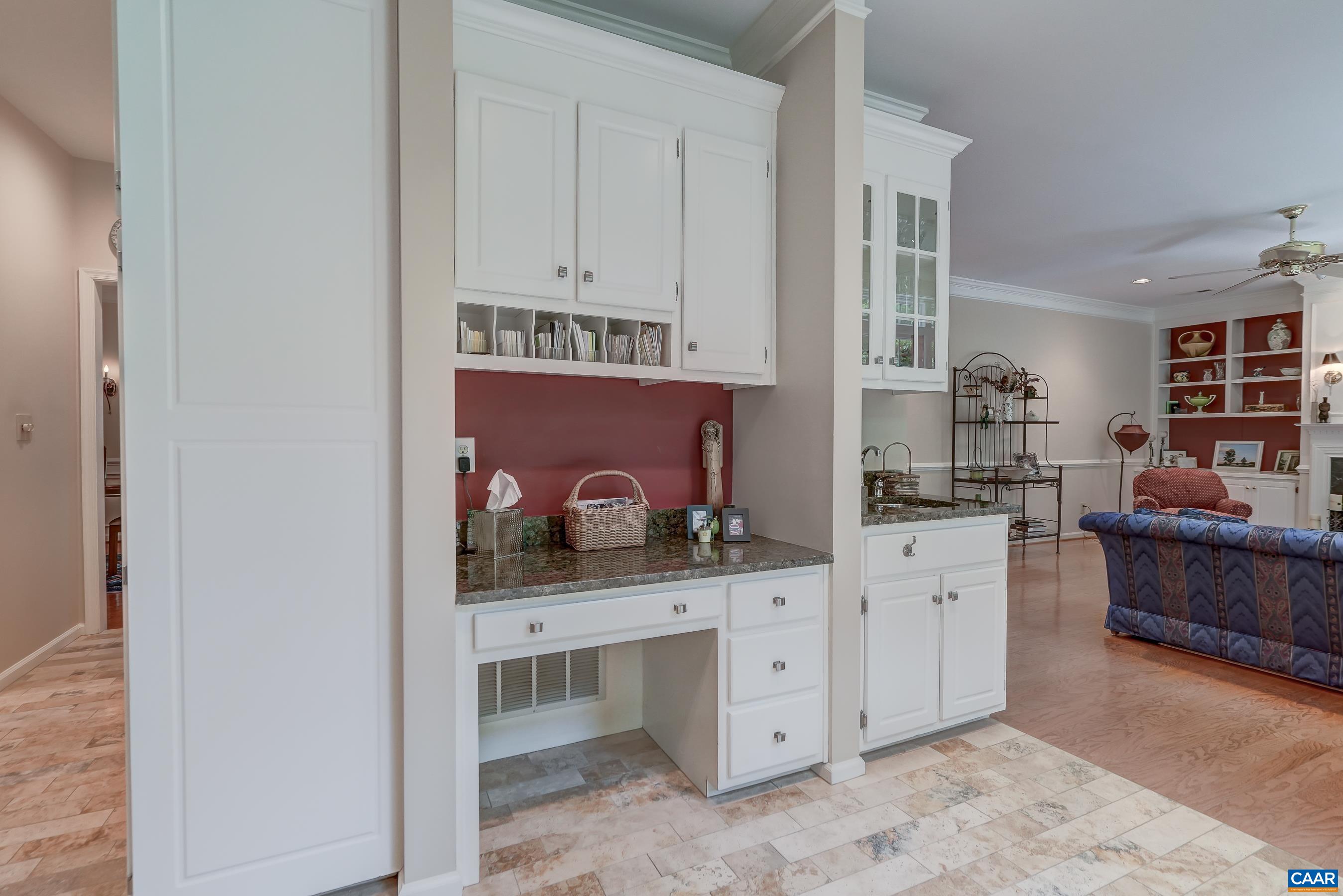 1376 DUNLORA DR