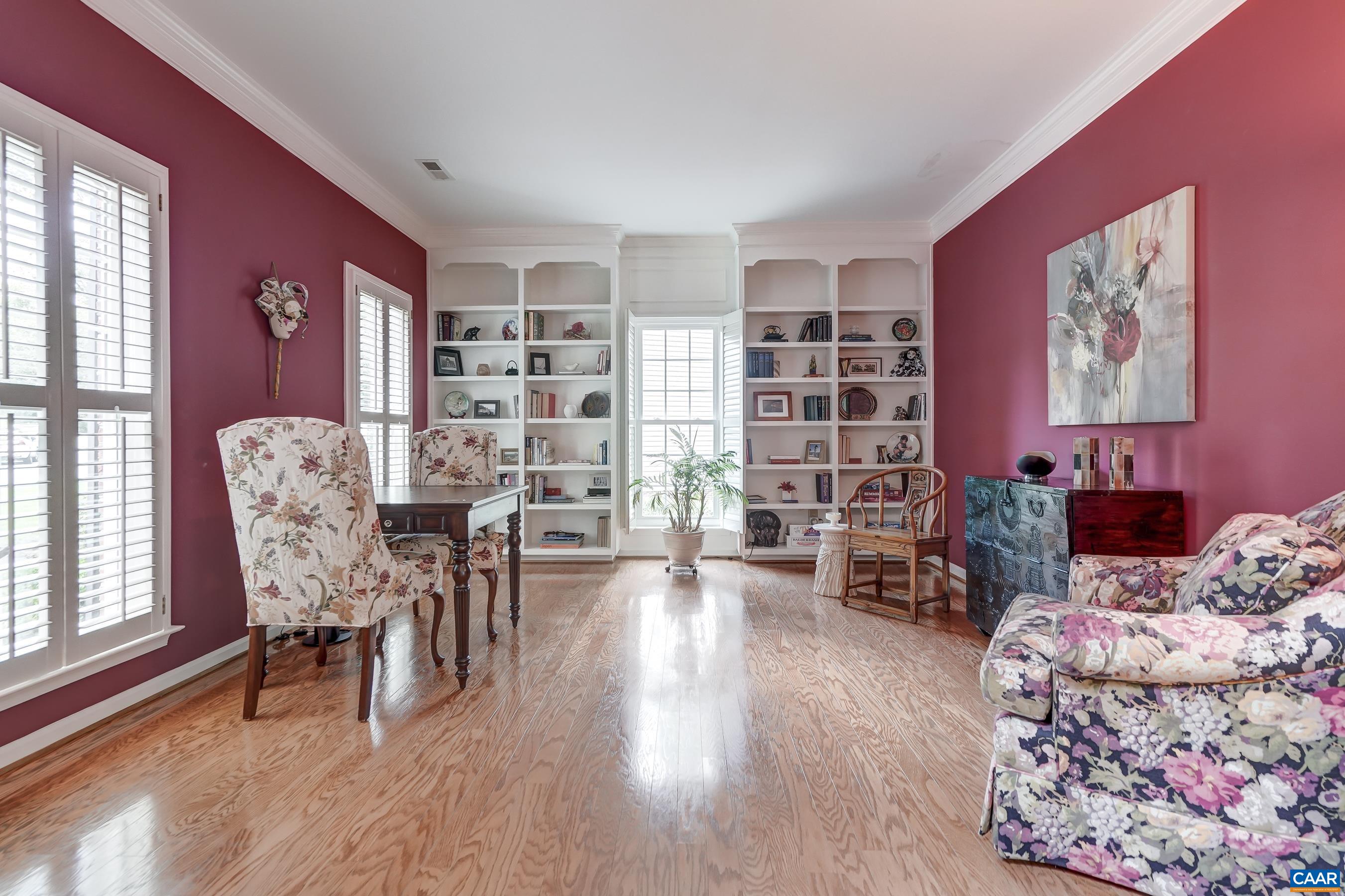 1376 DUNLORA DR