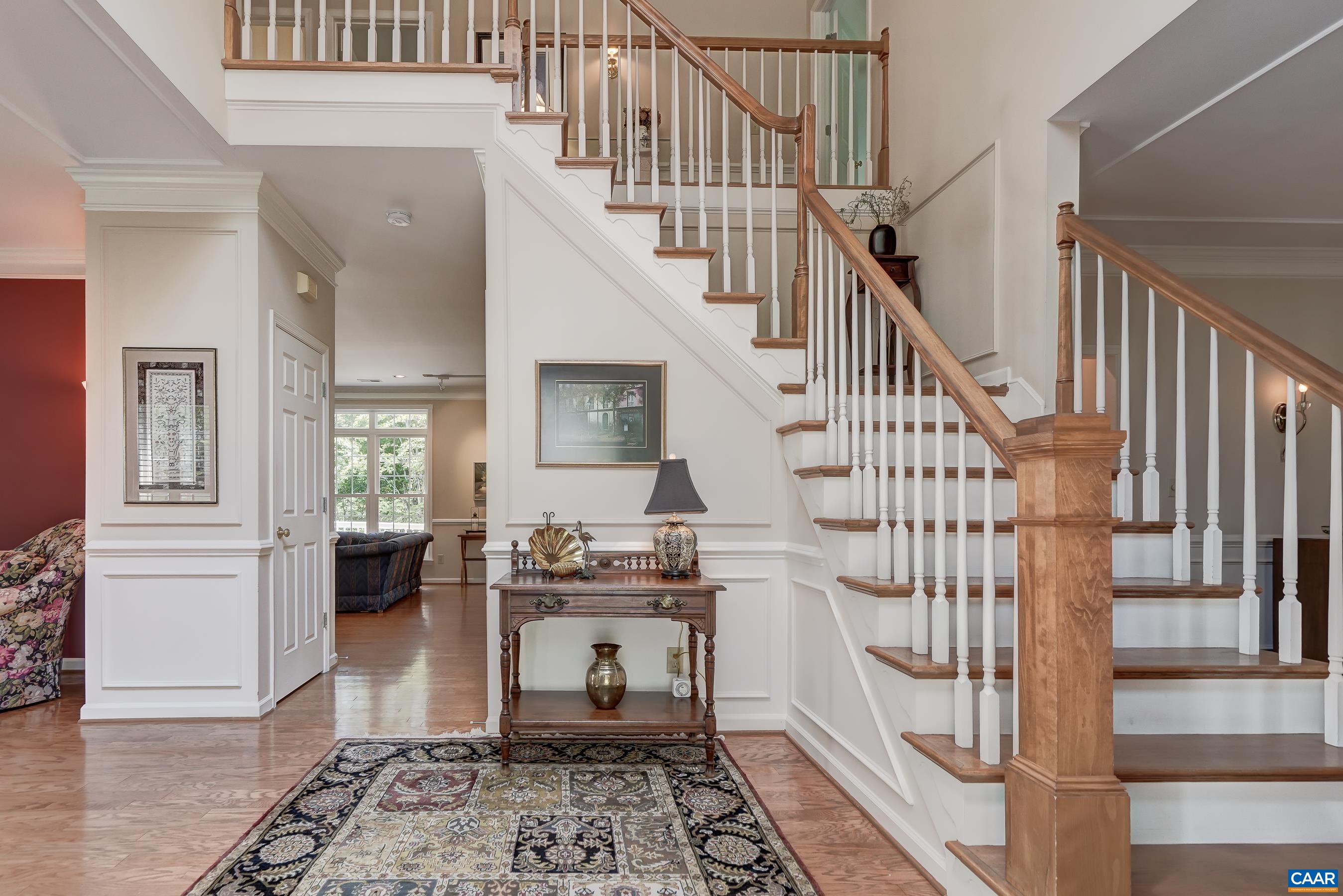 1376 DUNLORA DR