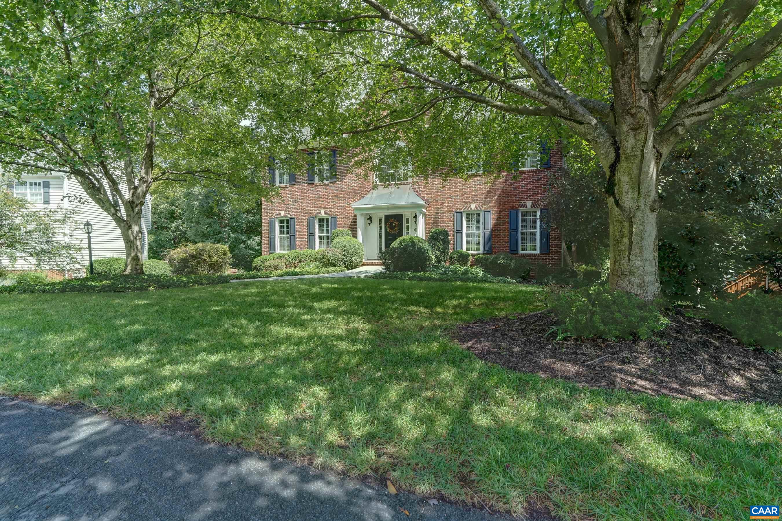 1376 DUNLORA DR
