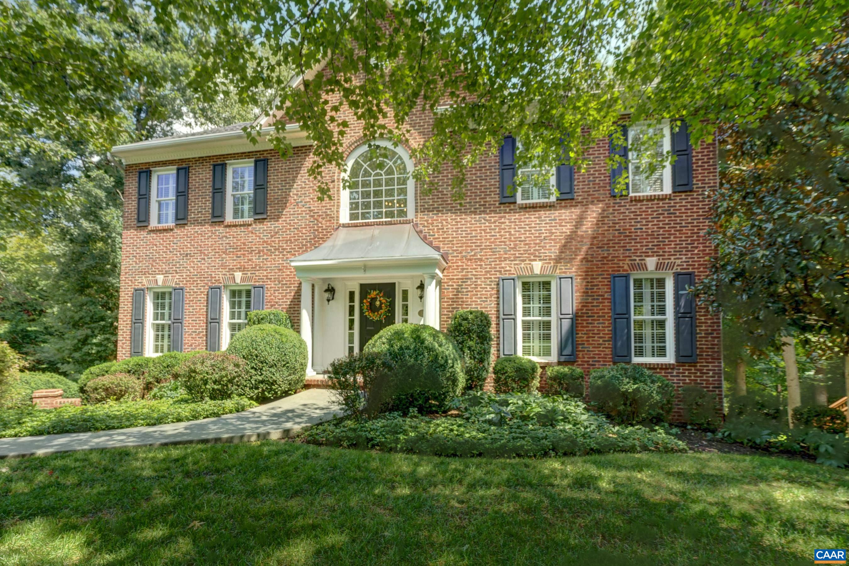 1376 DUNLORA DR