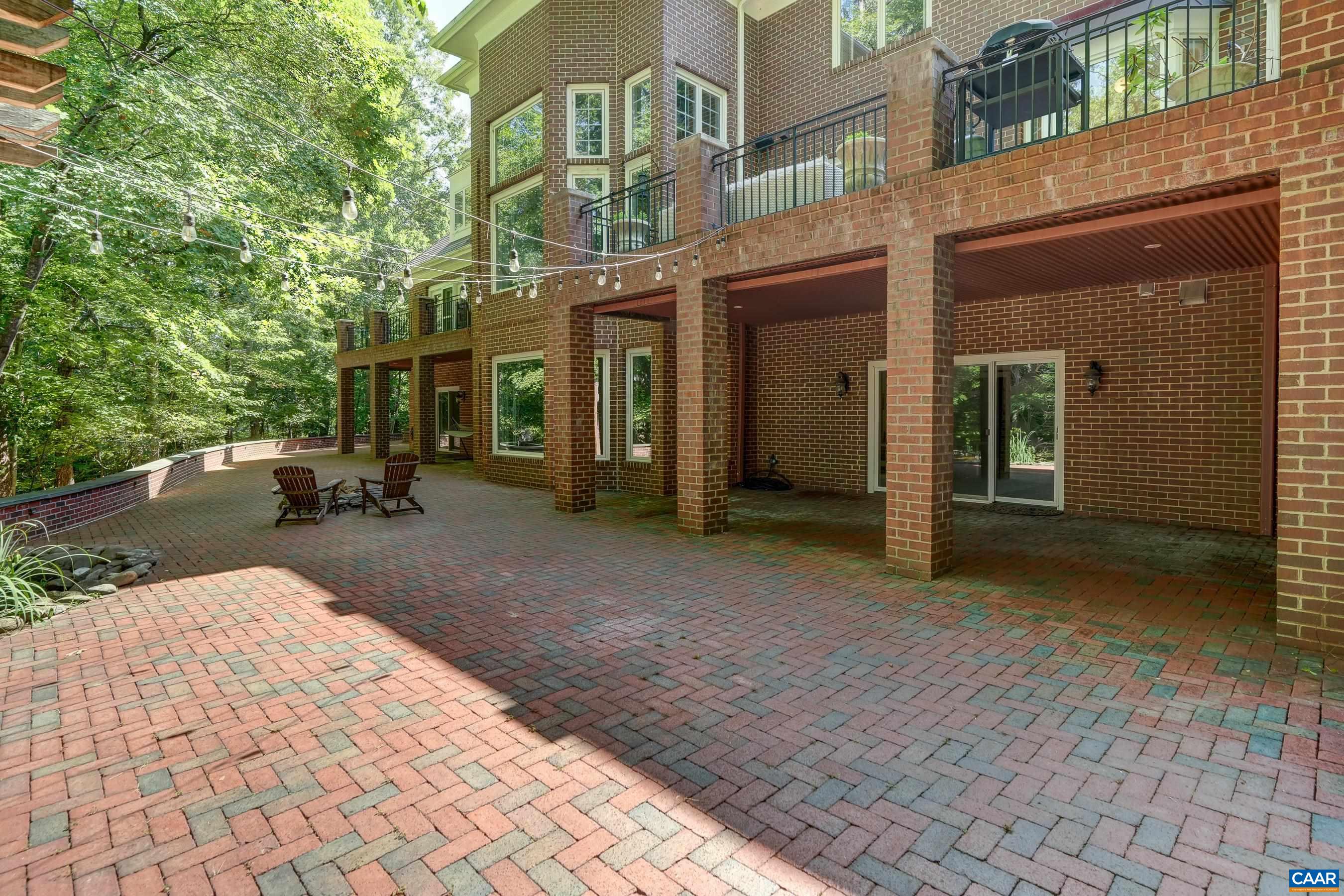 3210 PRESTWICK PL