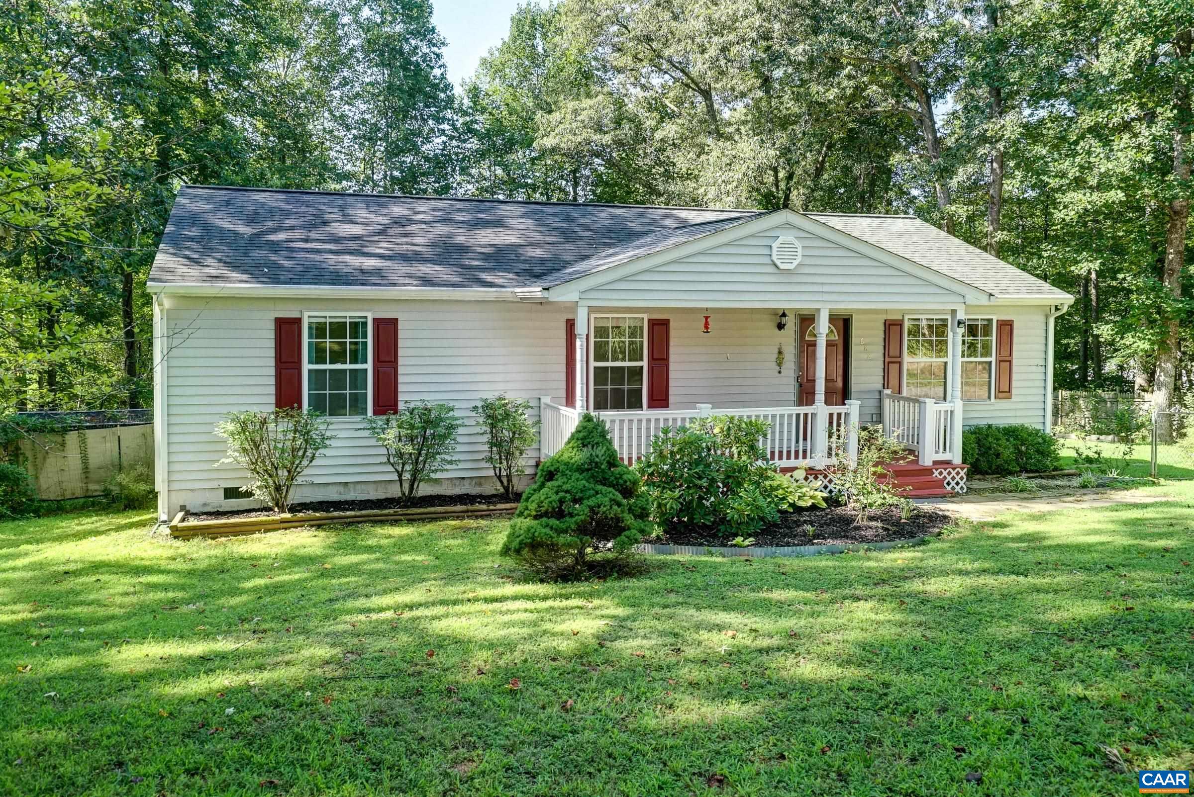 688 CARNATION RD