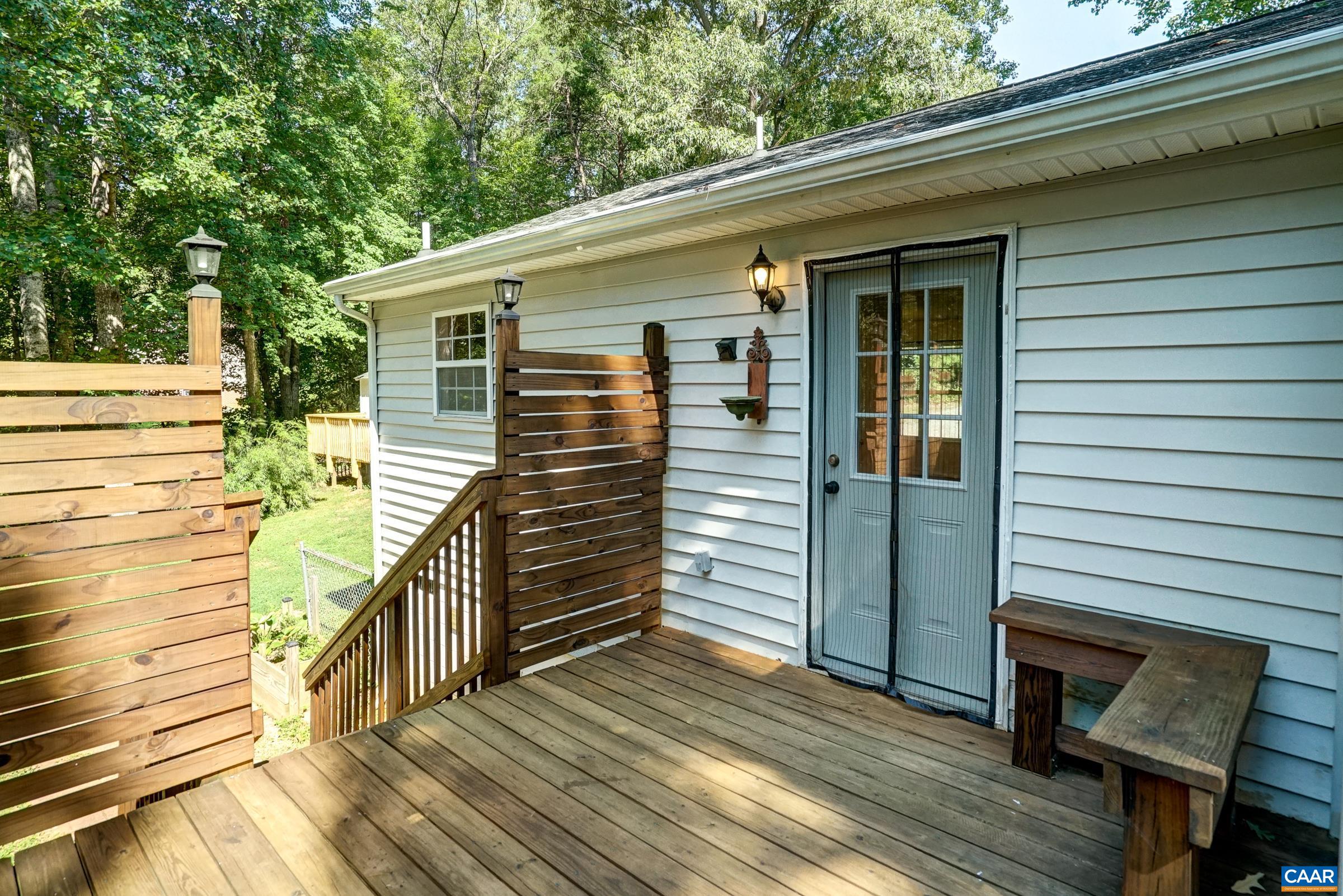 688 CARNATION RD