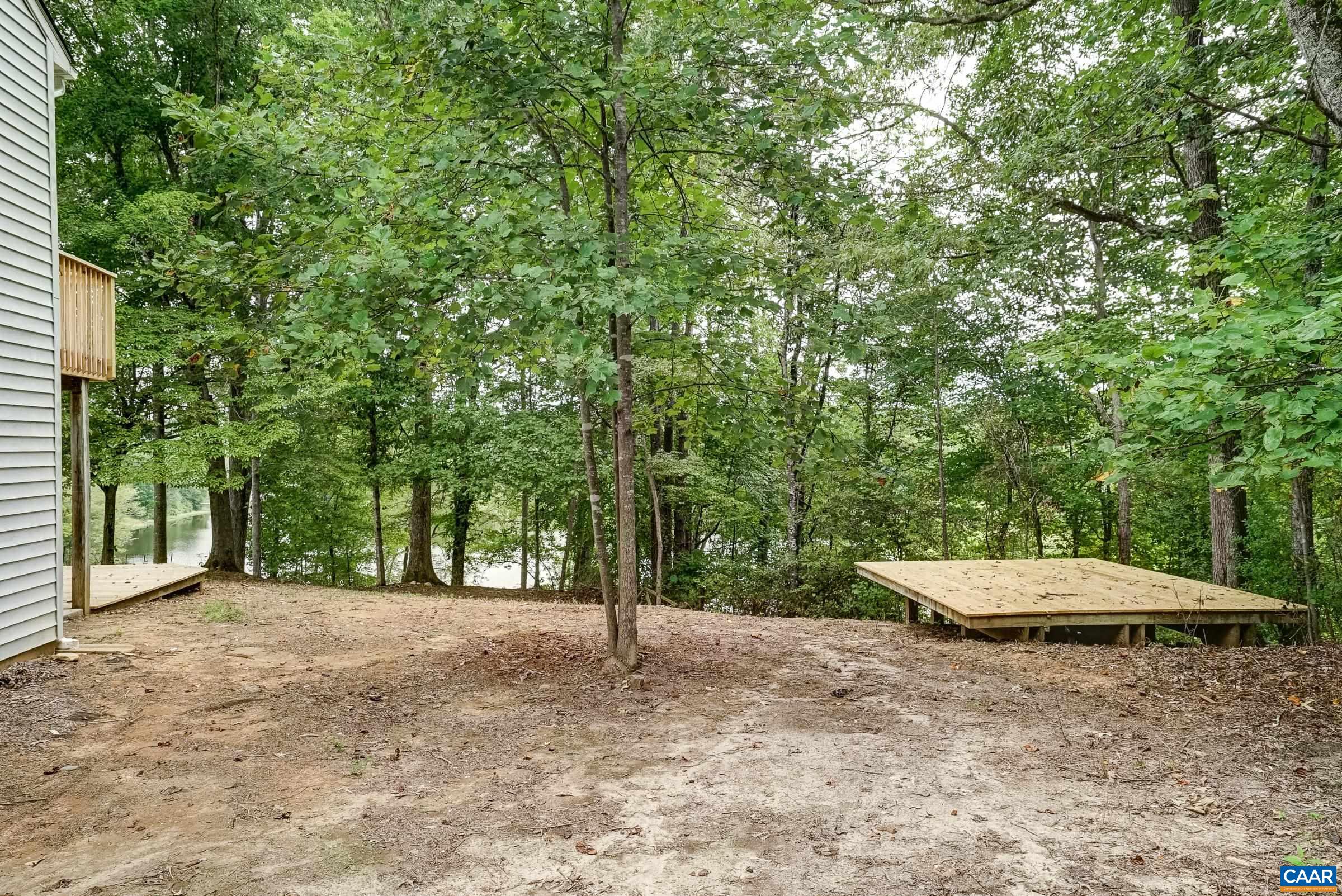 112 WEST DAFFODIL RD