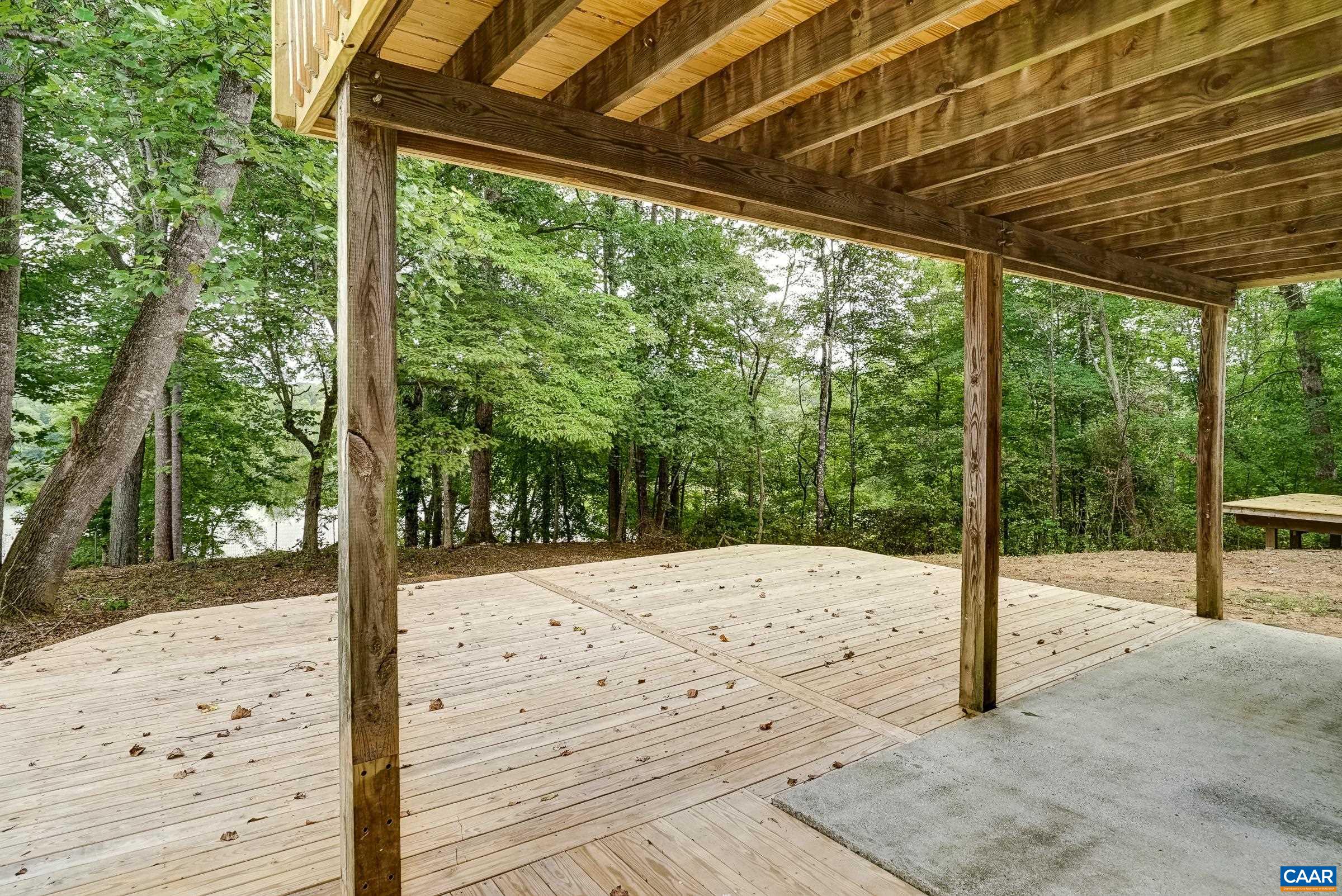 112 WEST DAFFODIL RD