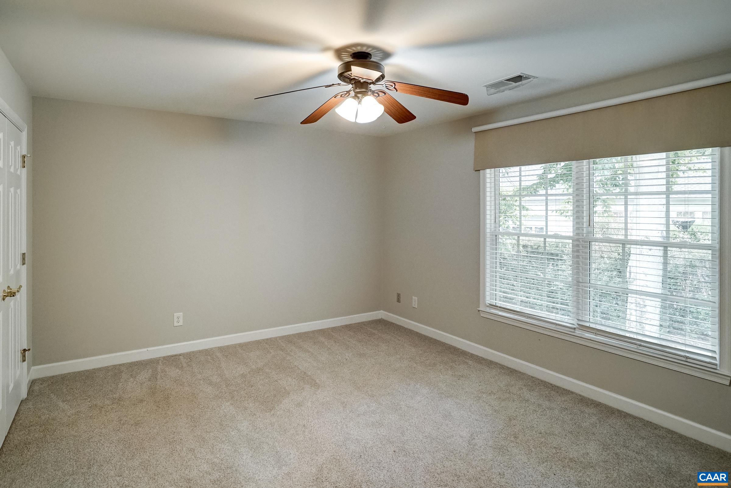 1230 DUNLORA DR