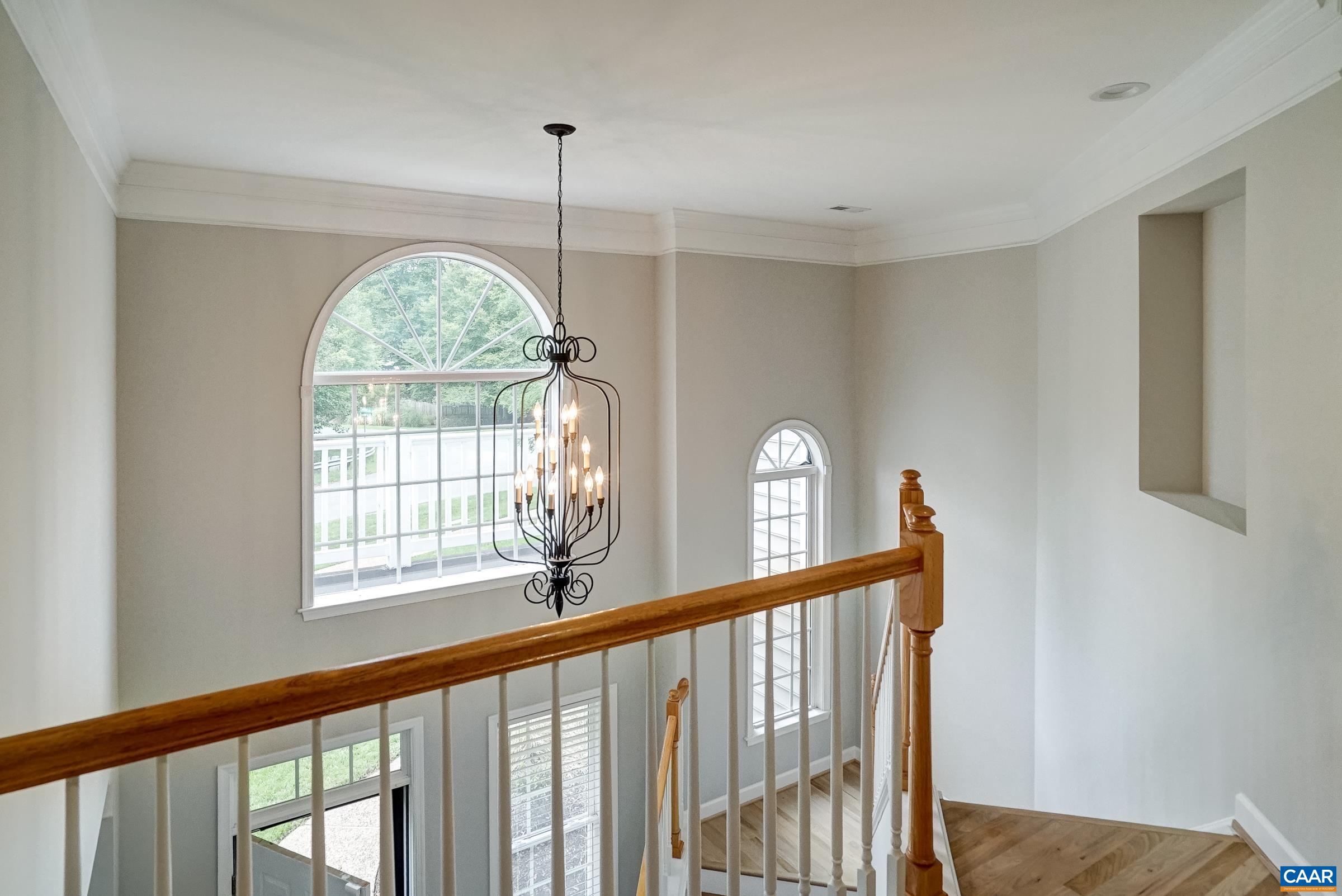 1230 DUNLORA DR