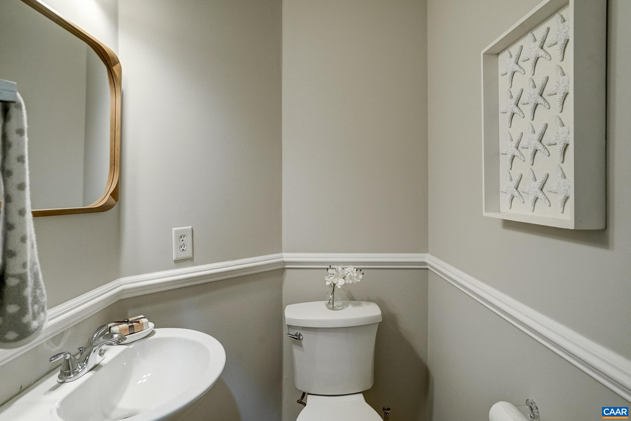 1230 DUNLORA DR