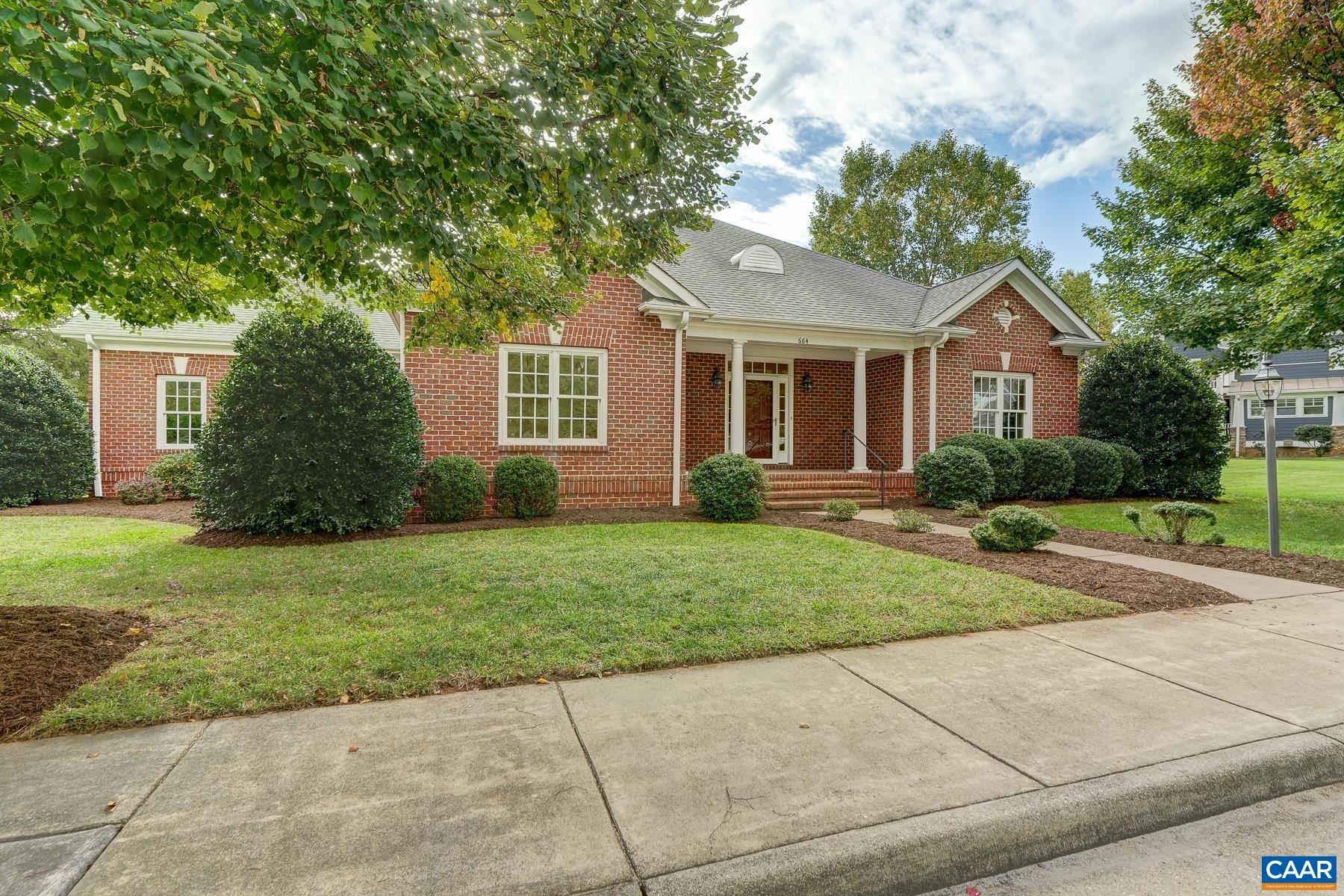 664 HADEN LN