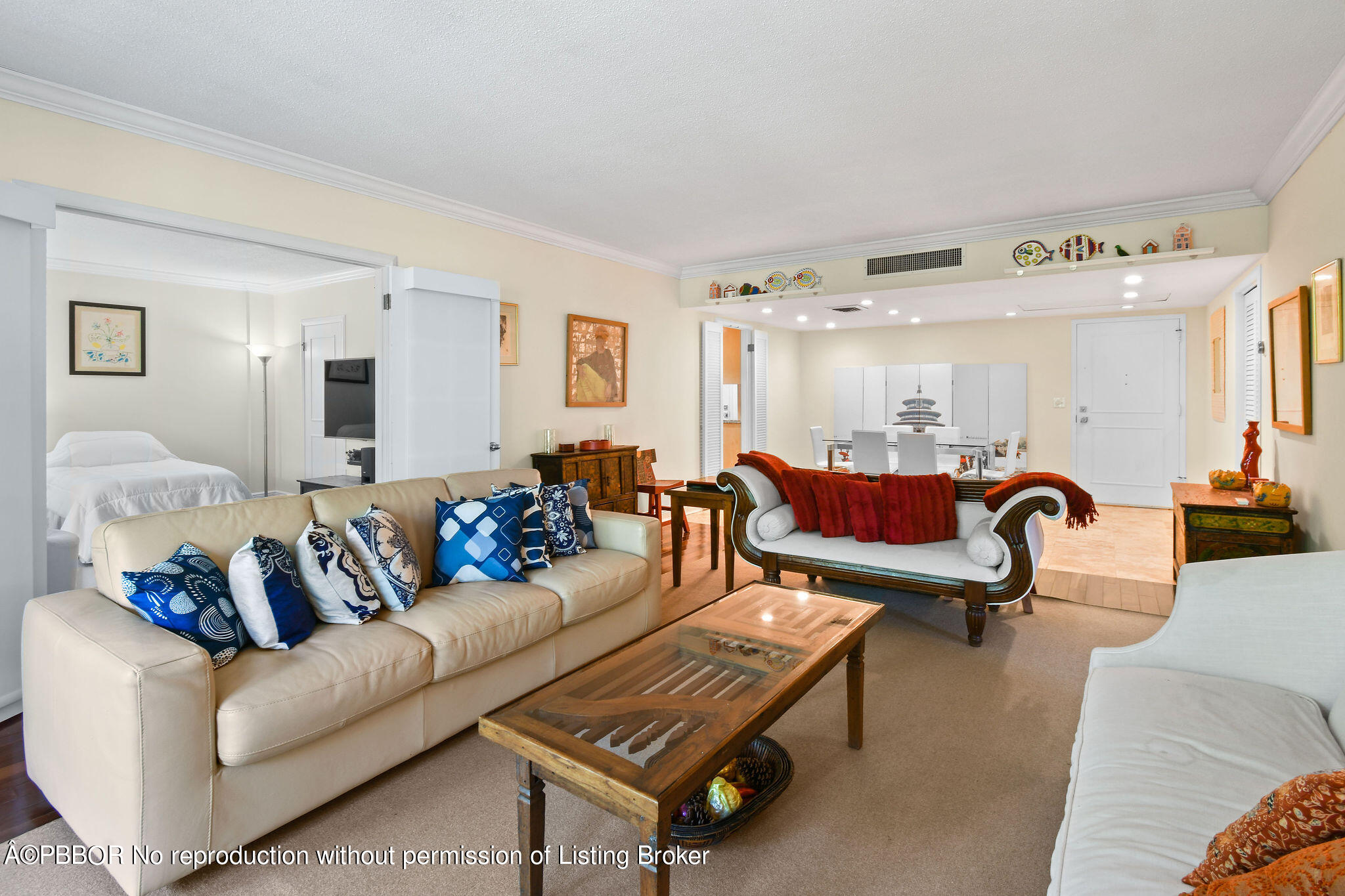 226 Brazilian Avenue, 2 D