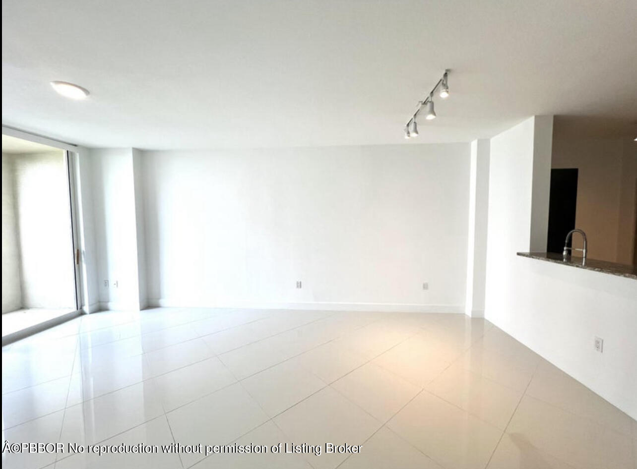 550 Okeechobee Boulevard, 514