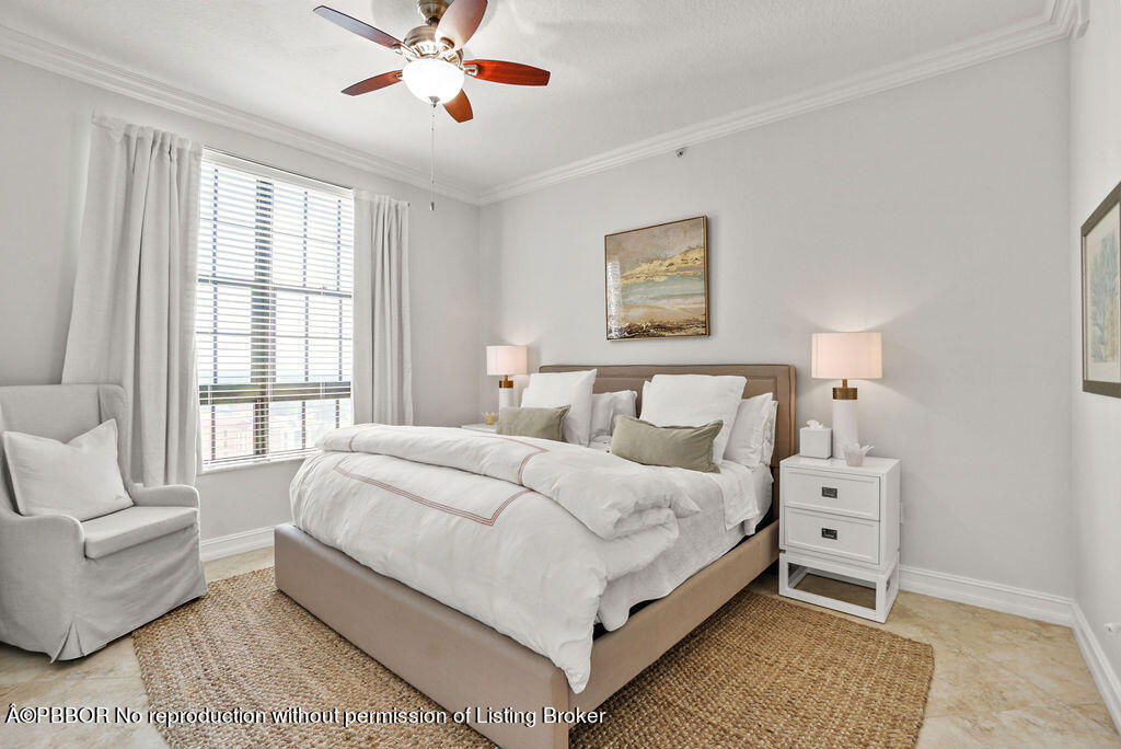 701 S Olive Avenue, 1003