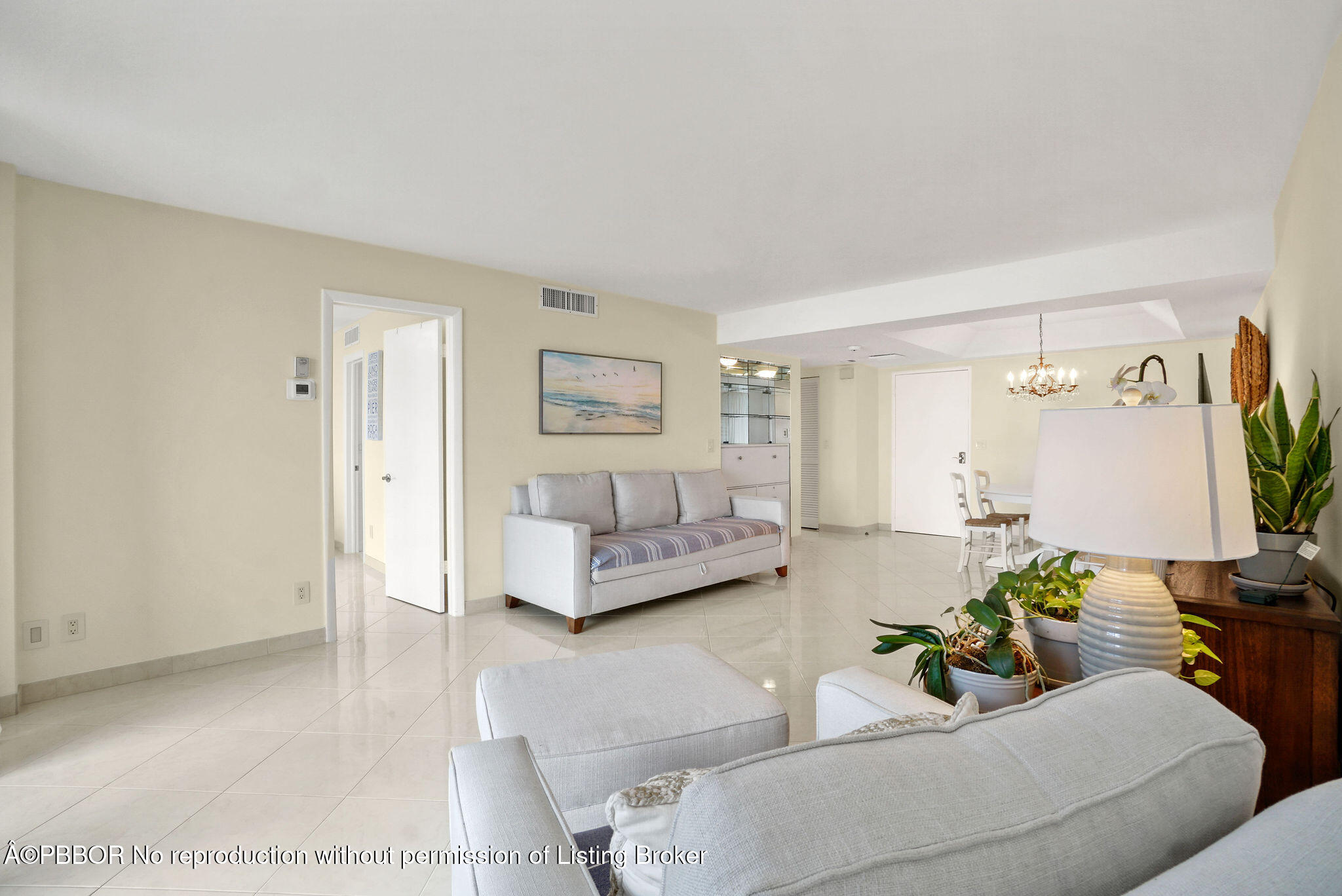 3590 S Ocean Boulevard, 606