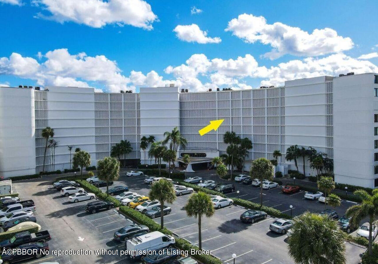 3590 S Ocean Boulevard, 606