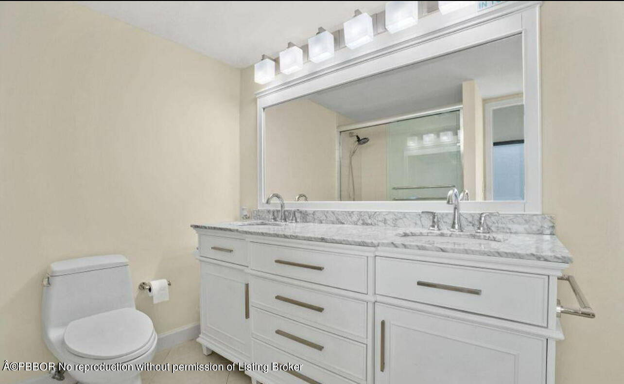 3590 S Ocean Boulevard, 606