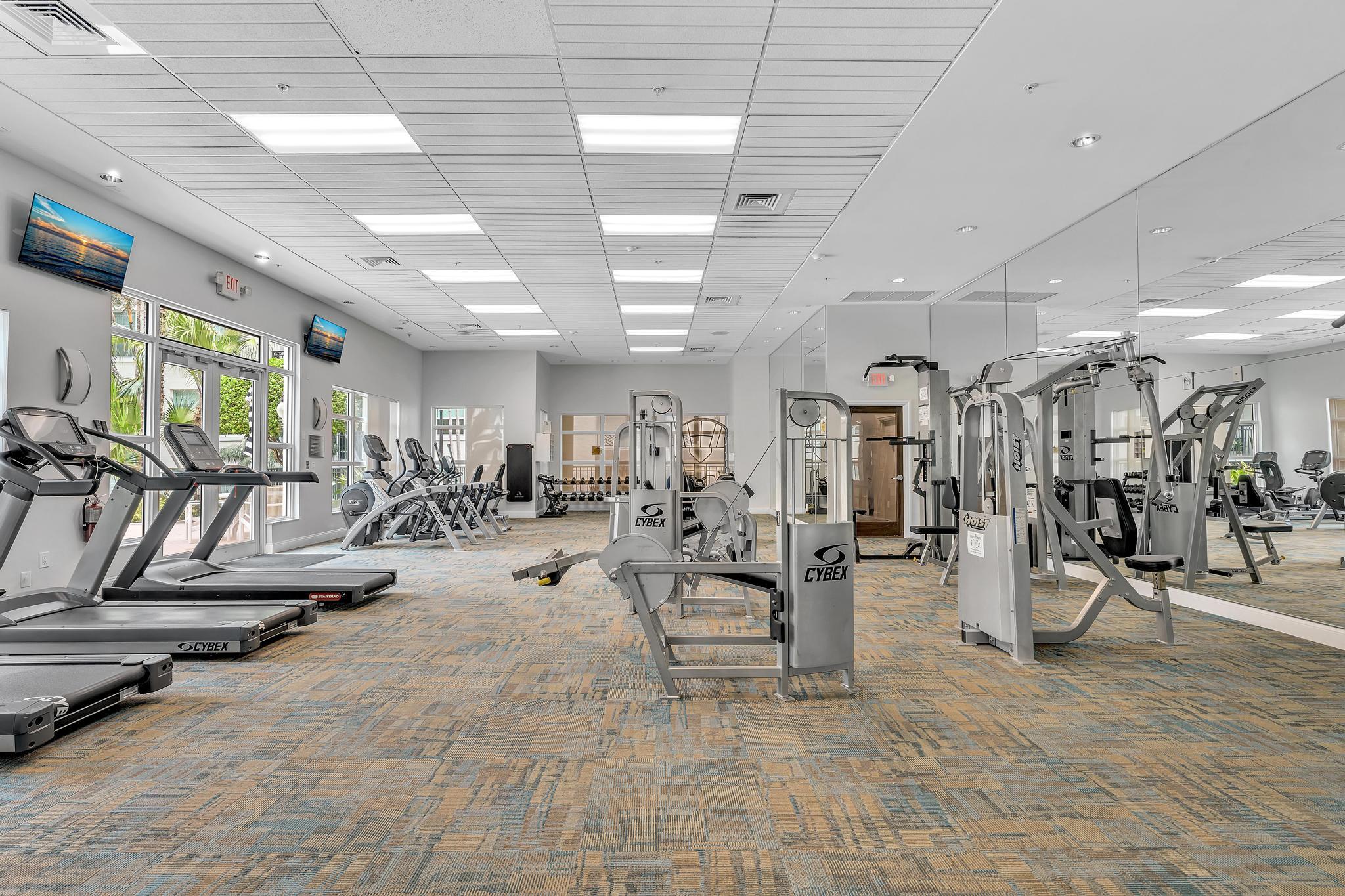 600 S Dixie Highway 439