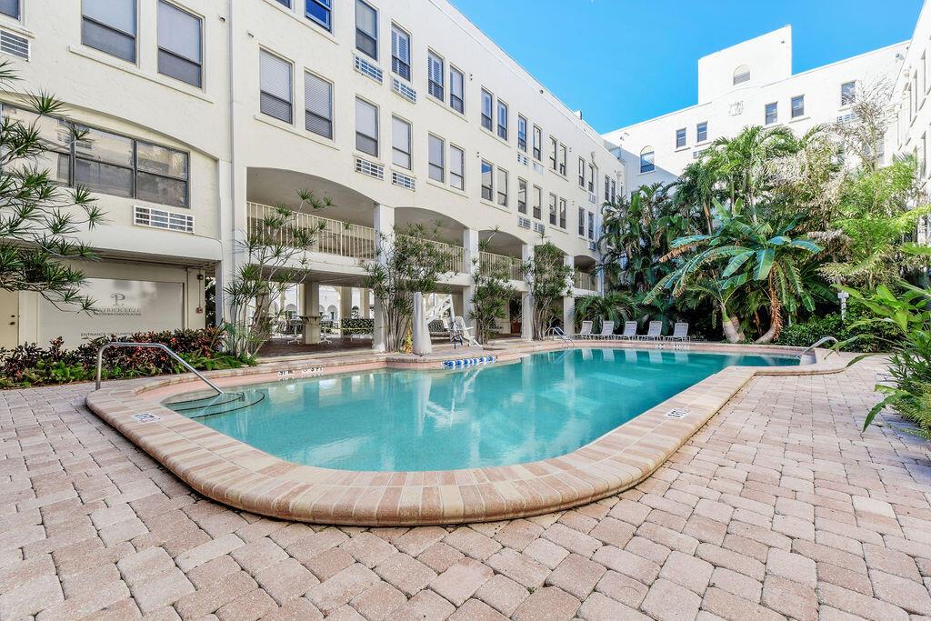 235 Sunrise Avenue Unit: 1050 & 1051