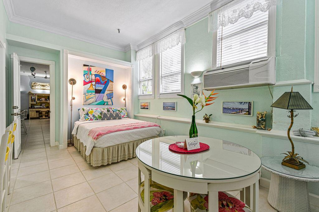 235 Sunrise Avenue Unit: 1050 & 1051