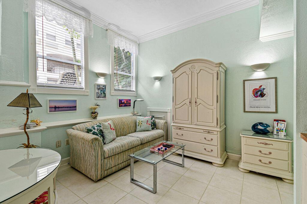 235 Sunrise Avenue Unit: 1050 & 1051