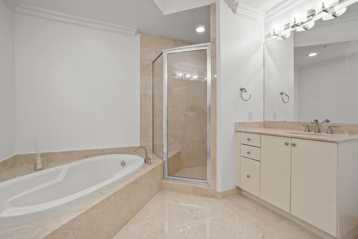 701 S Olive Avenue Unit: 1206