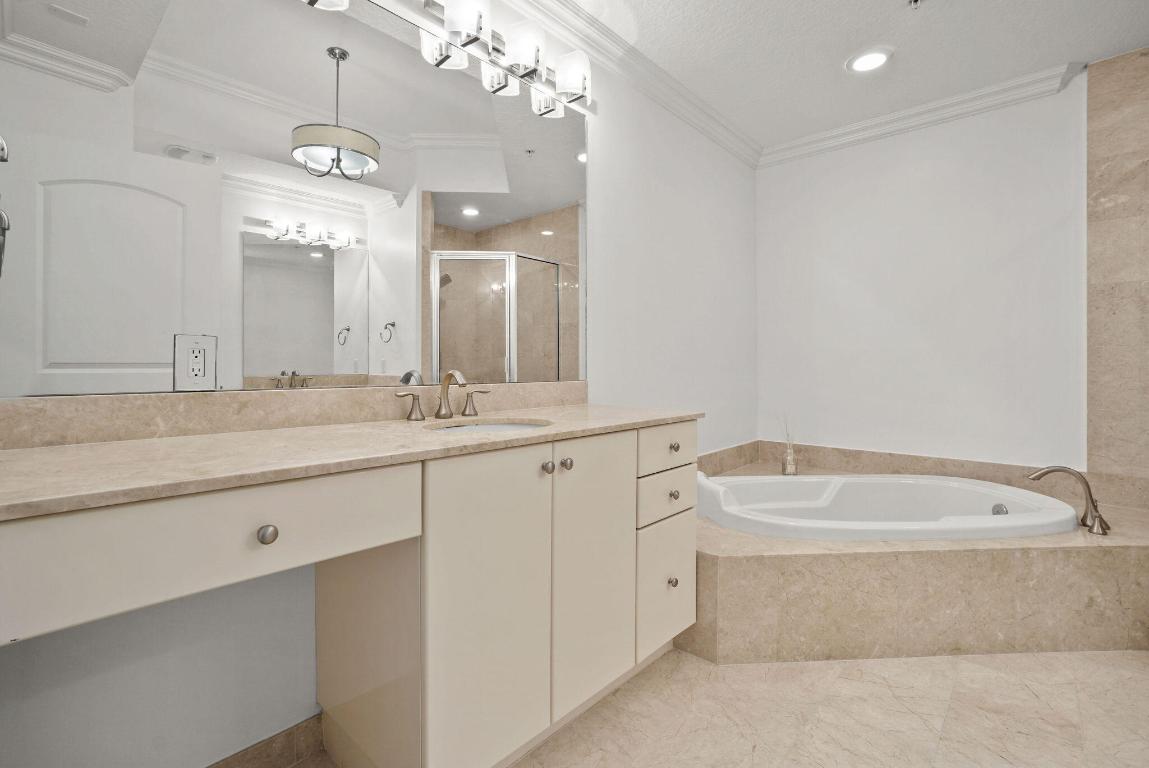 701 S Olive Avenue Unit: 1206