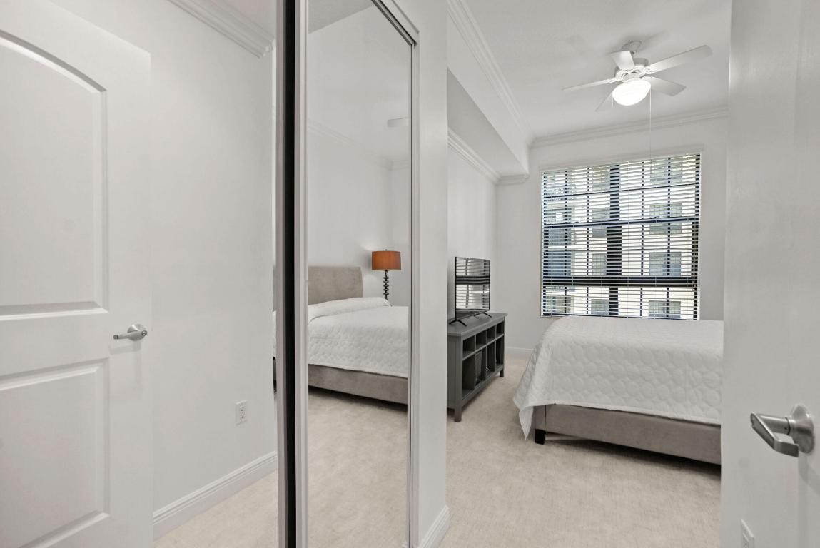 701 S Olive Avenue Unit: 1206