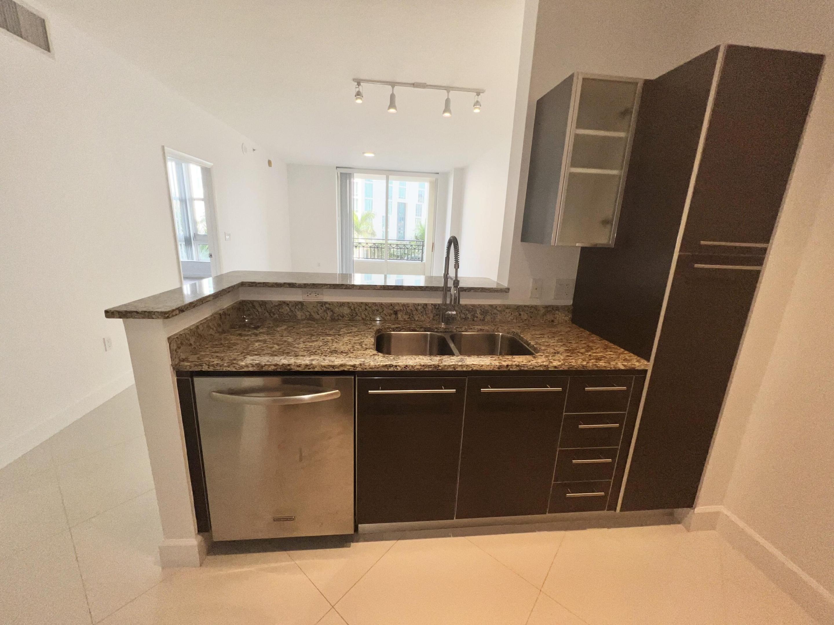 550 Okeechobee Boulevard Unit: 514