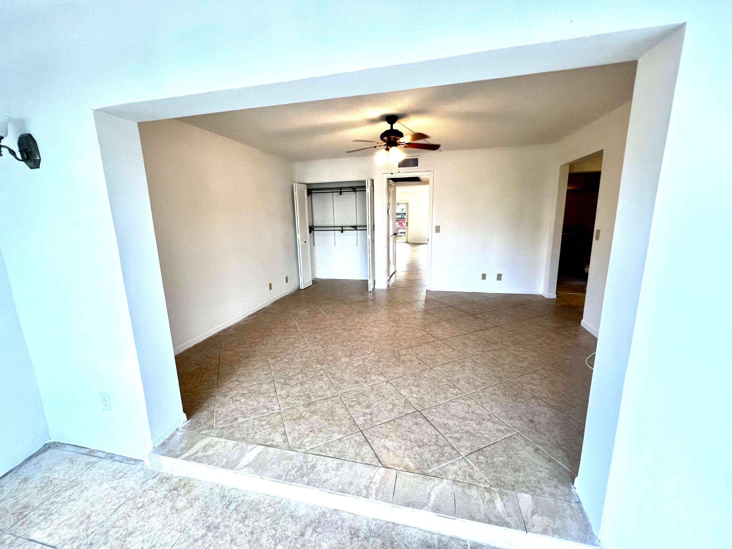 104 Wellington F Unit: 104