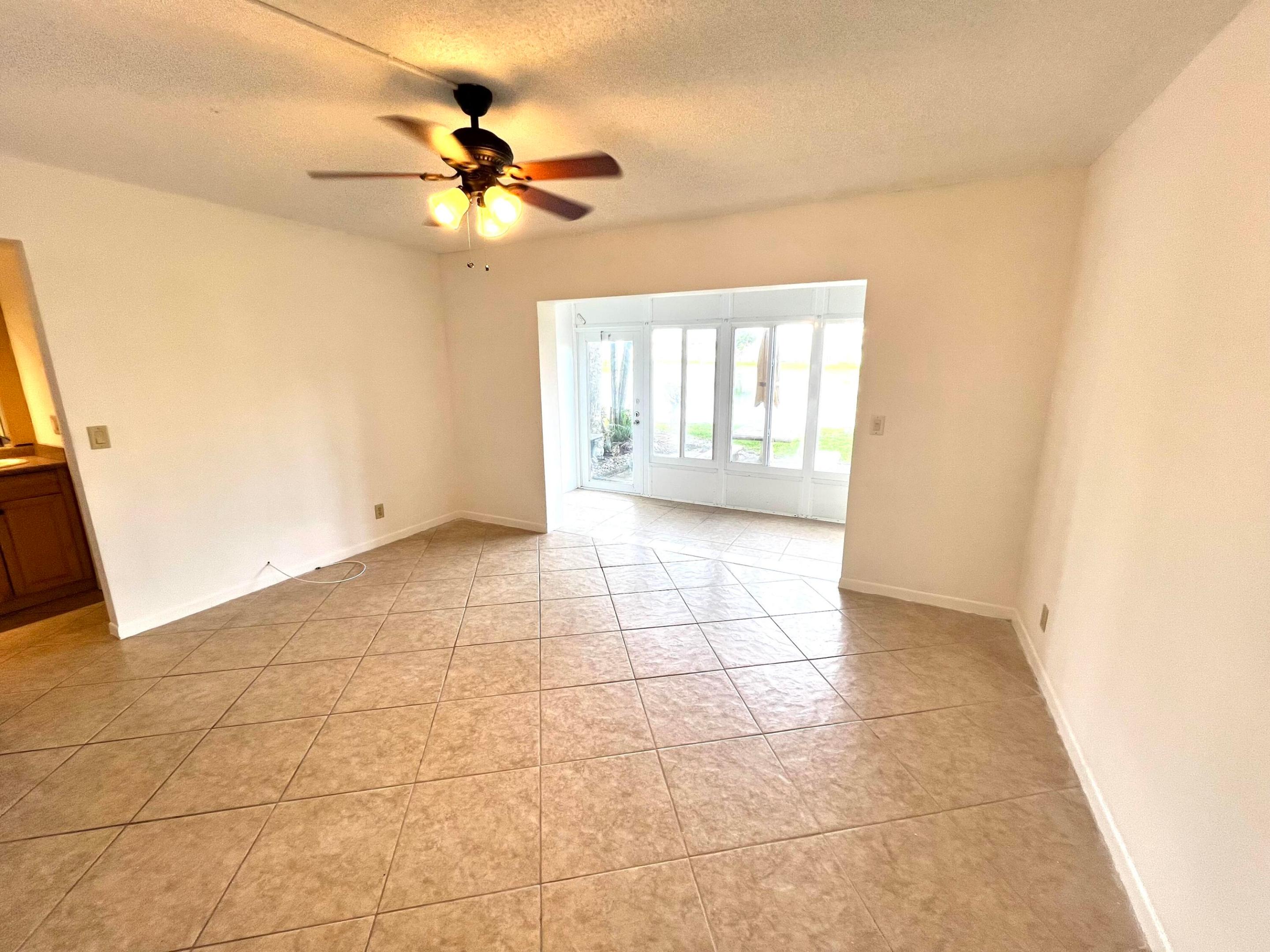 104 Wellington F Unit: 104