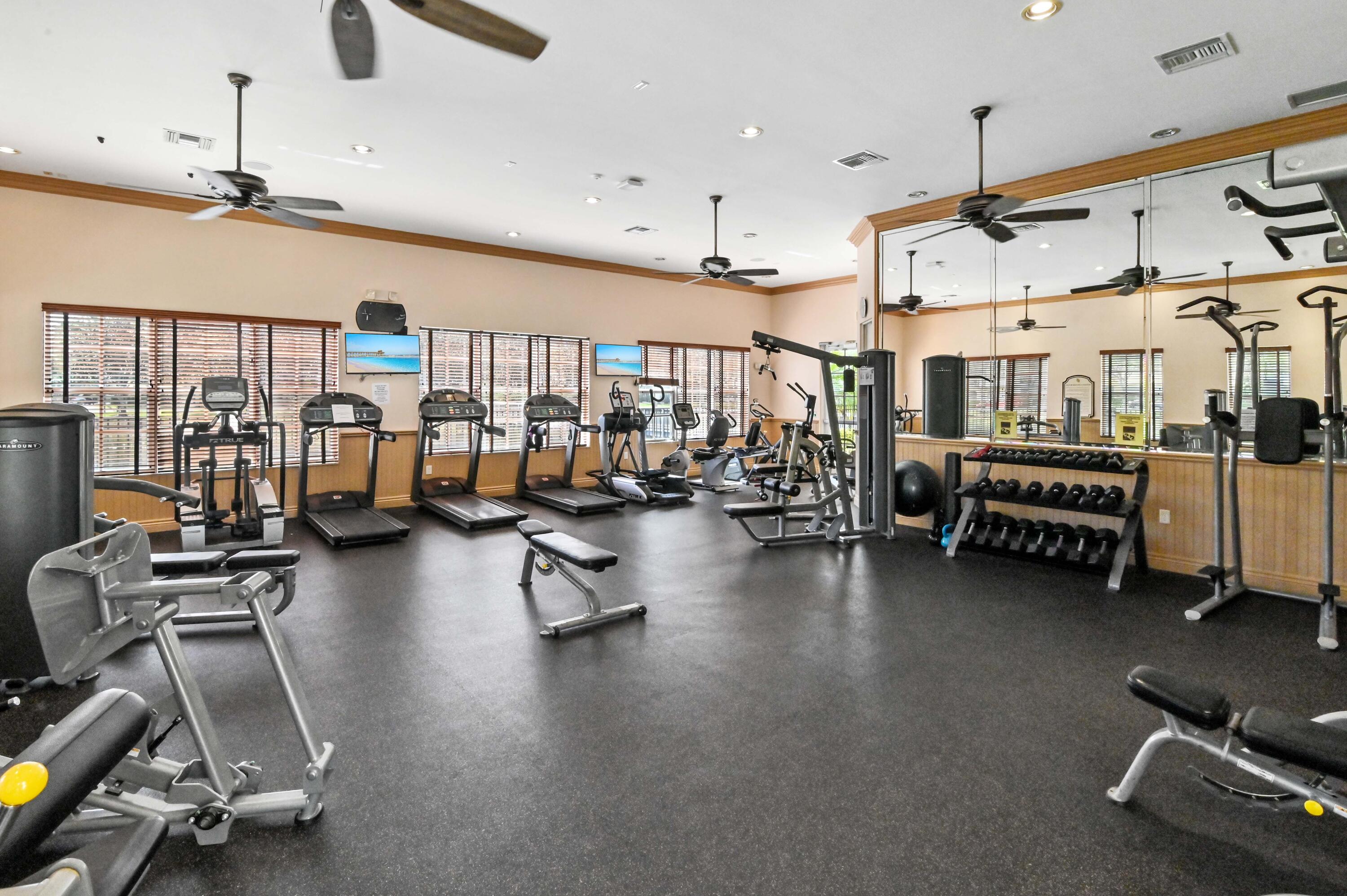 2532 Gardens Parkway