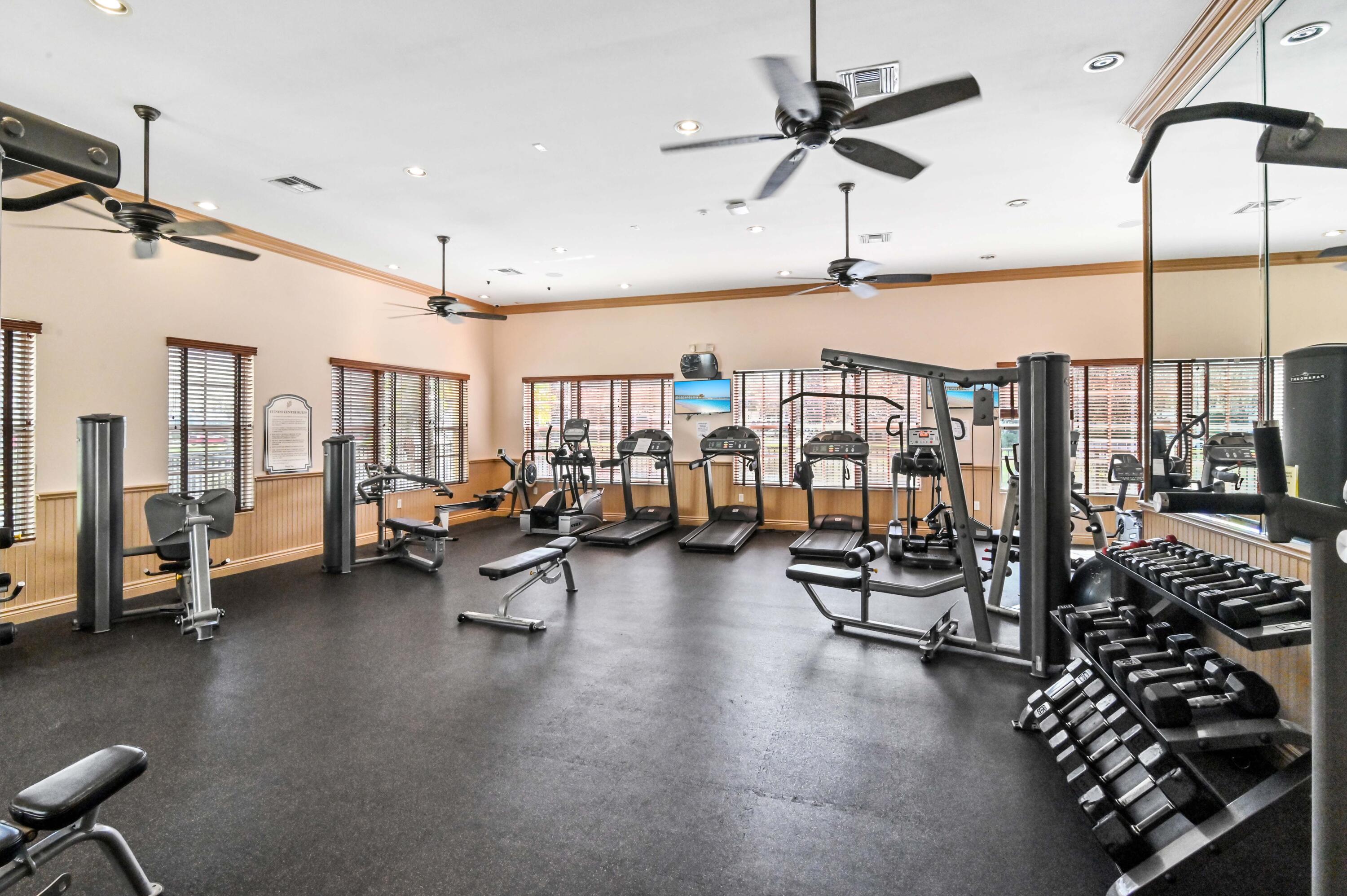 2532 Gardens Parkway