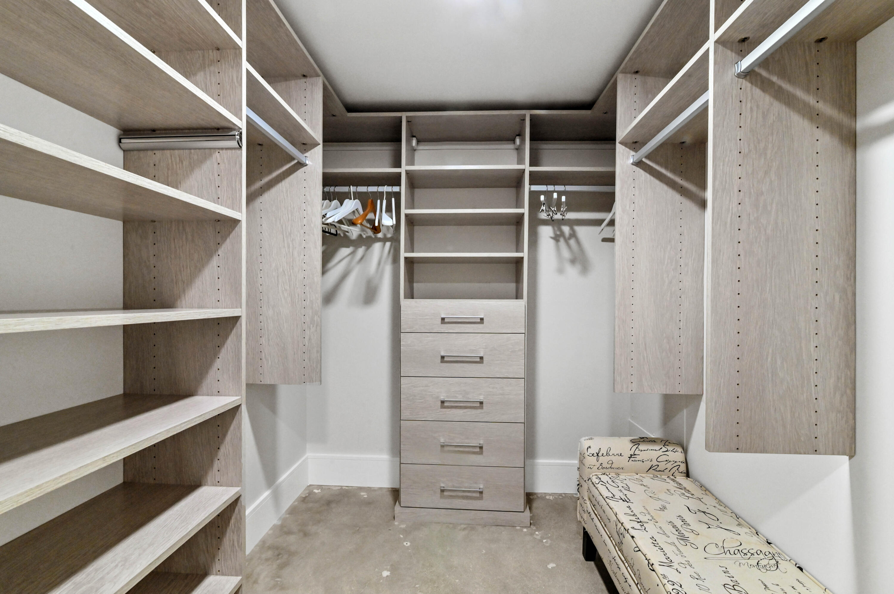 226 Brazilian Avenue 2 C